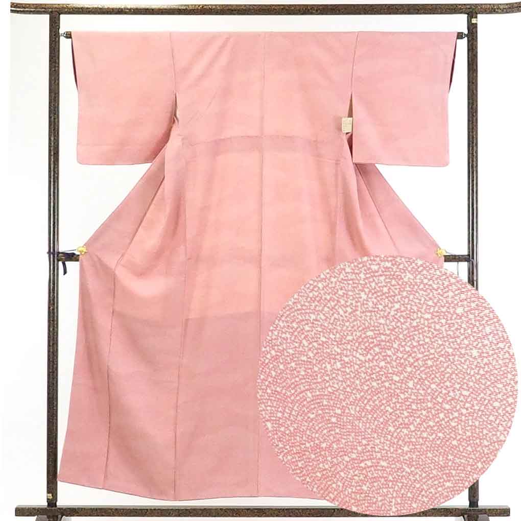 【在庫処分】リサイクル着物 小紋正絹ピンク地袷江戸小紋着物レディース【裄Mサイズ】身丈157cm 裄64cm 前幅24cm 後幅28cm 袖丈46cm【ランクB】