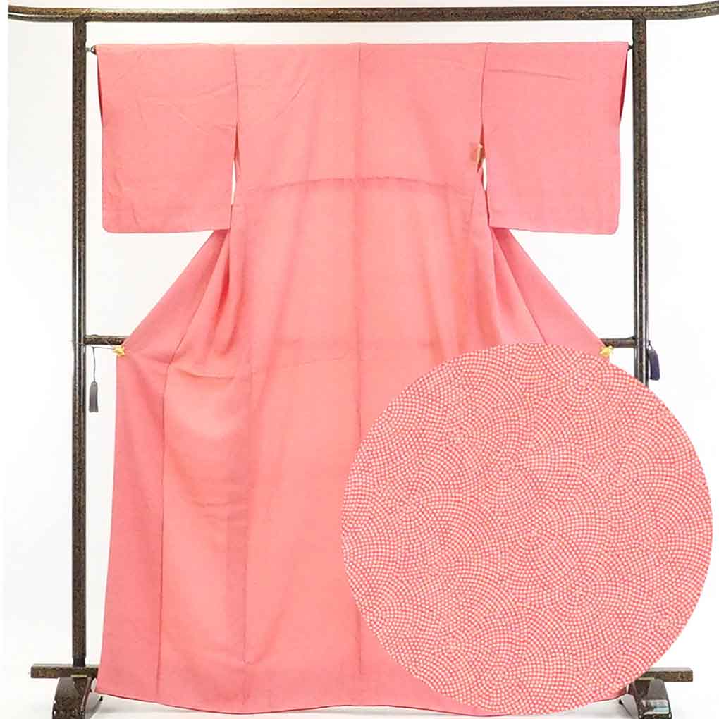 【在庫処分】リサイクル着物 小紋正絹ピンク地袷江戸小紋着物レディース【裄Mサイズ】身丈170cm 裄66cm 前幅23cm 後幅30cm 袖丈48cm【ランクA】