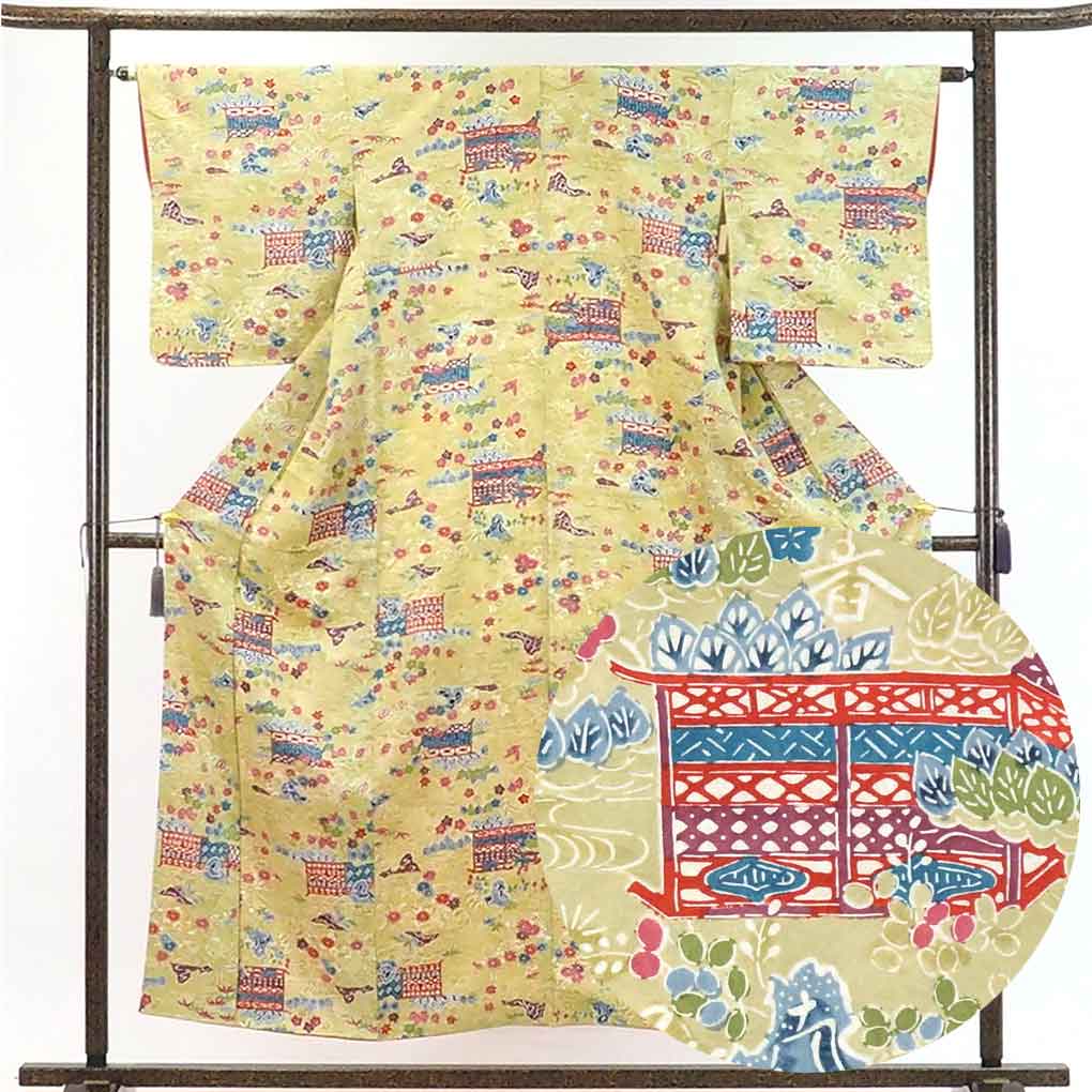 【在庫処分】リサイクル着物 小紋 / 正絹薄グリーン地袷小紋着物 レディース 秋冬春用 シルク100％ グリーン 裄Mサイズ身丈156cm 裄63cm 前幅23cm 後幅28cm 袖丈49cm【ランクA】