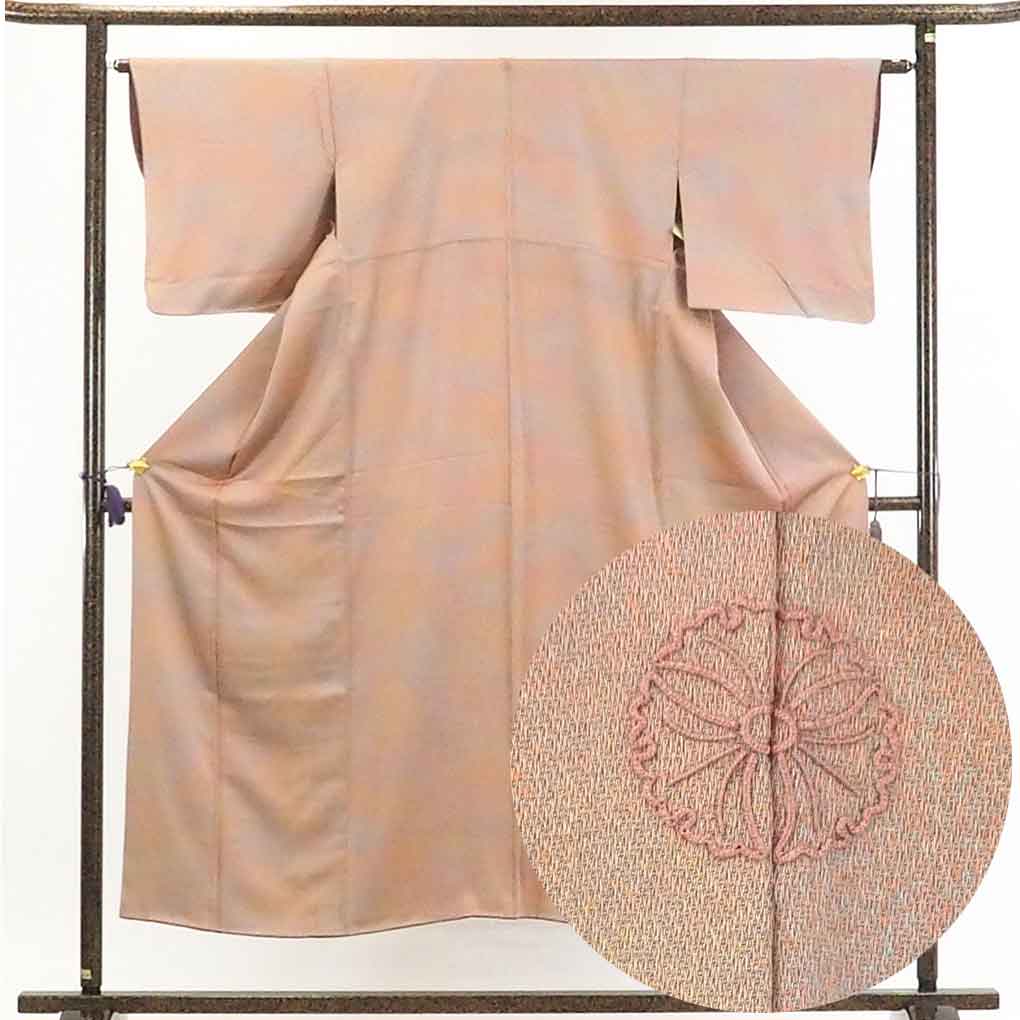 【在庫処分】リサイクル着物 色無地正絹茶ローズぼかし一つ紋入袷色無地 レディース 秋冬春用 シルク100％ ブラウン 裄Mサイズ身丈152cm 裄63cm 前幅23cm 後幅29cm 袖丈46cm【ランクB】