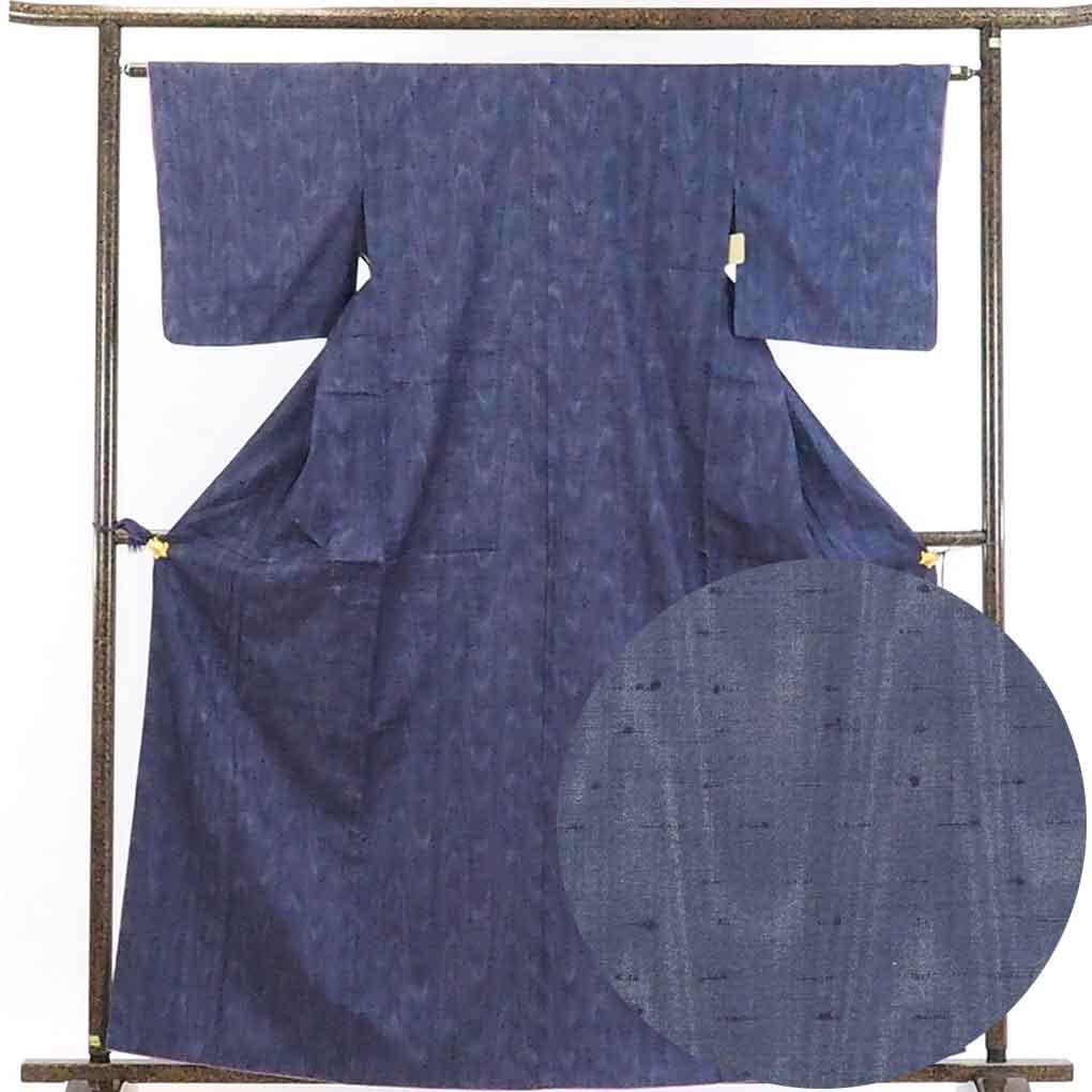 【在庫処分】リサイクル着物 紬正絹紫ぼかし後染袷紬着物 レディース 秋冬春用 シルク100％ パープル 裄Mサイズ身丈164cm 裄64cm 前幅23cm 後幅29cm 袖丈46cm【ランクA】