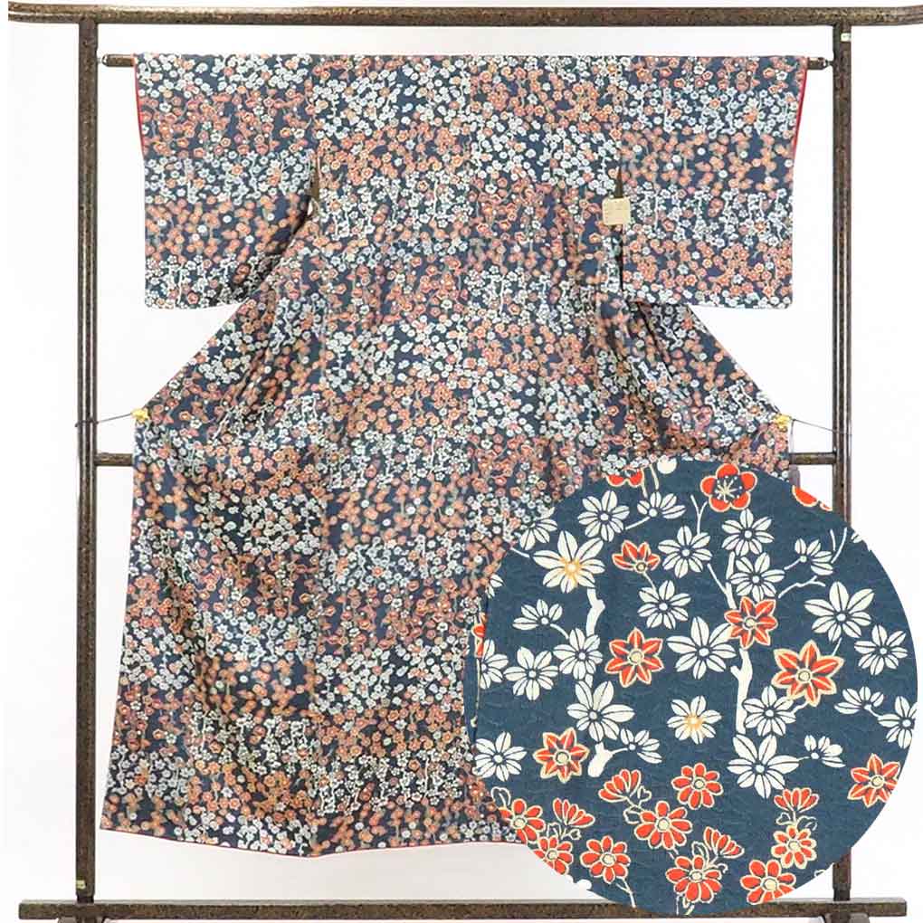 【在庫処分】リサイクル着物 小紋正絹紺グレー地袷小紋着物 レディース 秋冬春用 シルク100％ ネイビー 裄Sサイズ身丈151cm 裄62cm 前幅24cm 後幅28cm 袖丈48cm【ランクA】