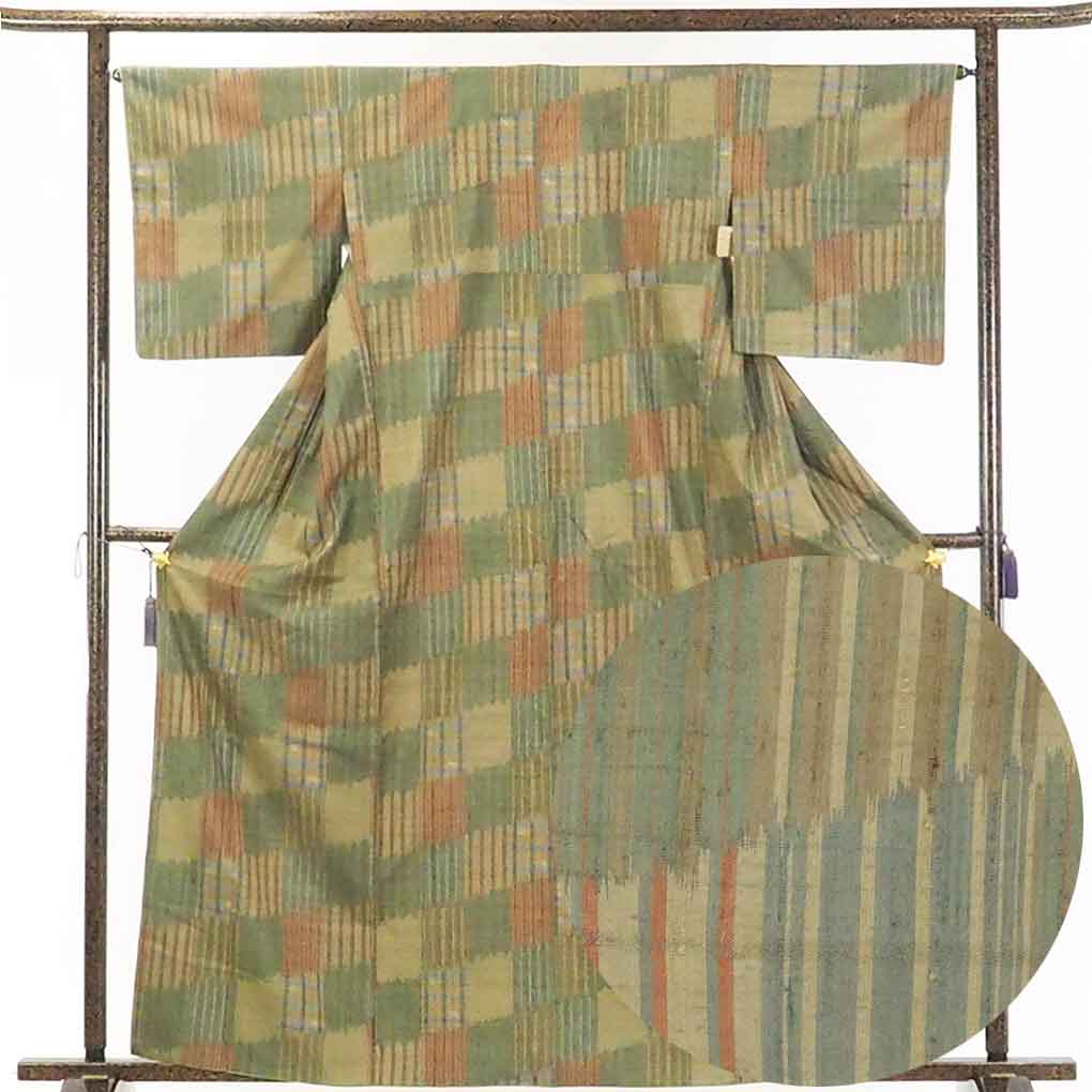 リサイクル着物 紬正絹茶色地先染袷紬着物 レディース 秋冬春用 シルク100％ ブラウン 裄Mサイズ トールサイズ身丈164cm 裄66cm 前幅24cm 後幅28.5cm 袖丈49cm【ランクA】