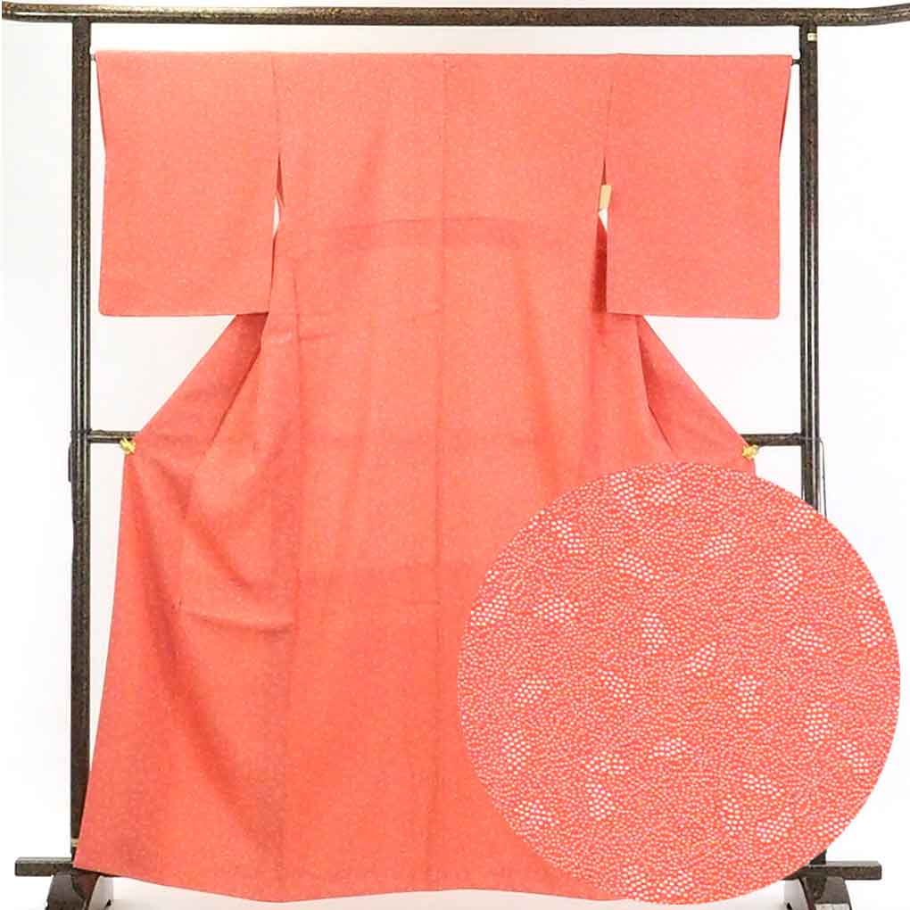 リサイクル着物 小紋正絹ピンク地南天柄袷江戸小紋着物 レディース 秋冬春用 シルク ピンク 裄Mサイズ トールサイズ身丈165cm 裄66cm 前幅24.5cm 後幅30cm 袖丈52cm【ランクA】