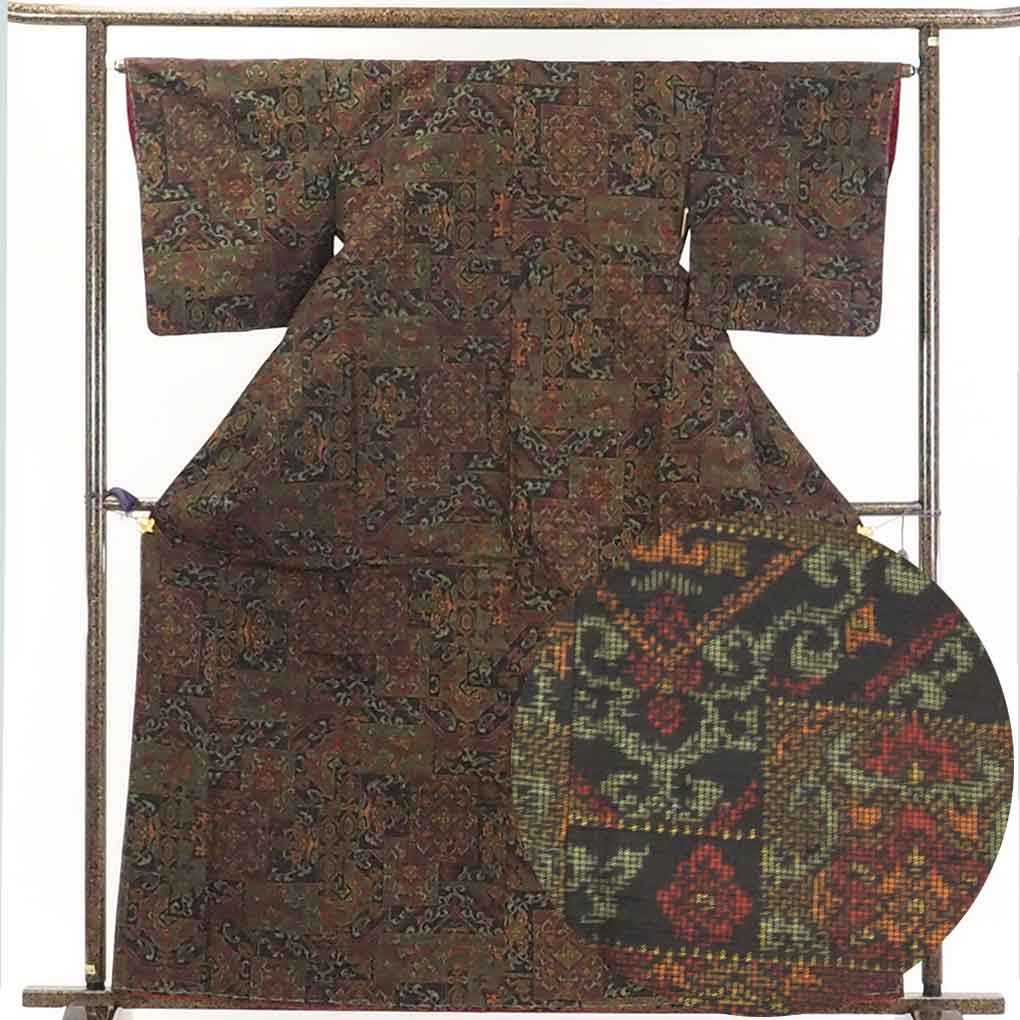 リサイクル着物 紬正絹茶色地先染袷真綿紬着物未使用品 レディース 秋冬春用 シルク ブラウン 裄Mサイズ トールサイズ身丈165cm 裄65cm 前幅23cm 後幅28.5cm 袖丈49cm【ランクS】