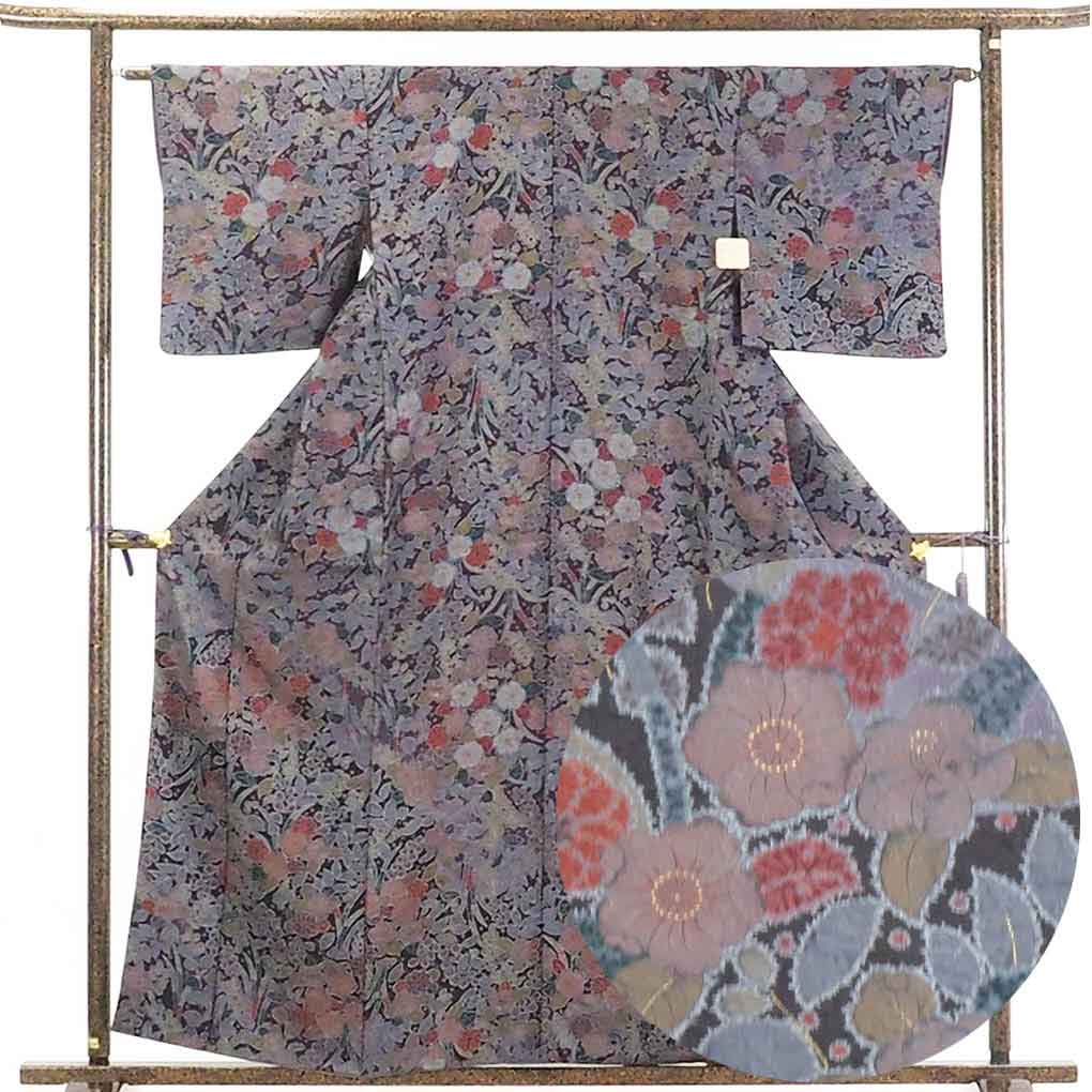 【在庫処分】リサイクル着物 小紋正絹紫地花柄袷小紋着物 レディース 秋冬春用 シルク パープル 裄Mサイズ身丈161cm 裄63cm 前幅24.5cm 後幅28.5cm 袖丈47cm【ランクA】
