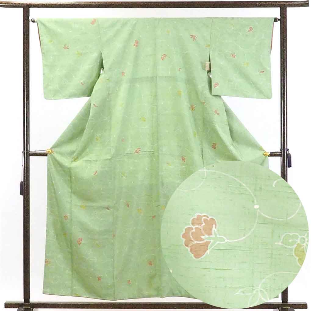 【在庫処分】リサイクル着物 紬正絹グリーン地花柄袷紬着物 レディース 秋冬春用 シルク グリーン 裄Mサイズ身丈160cm 裄64cm 前幅24cm 後幅29cm 袖丈46cm【ランクB】