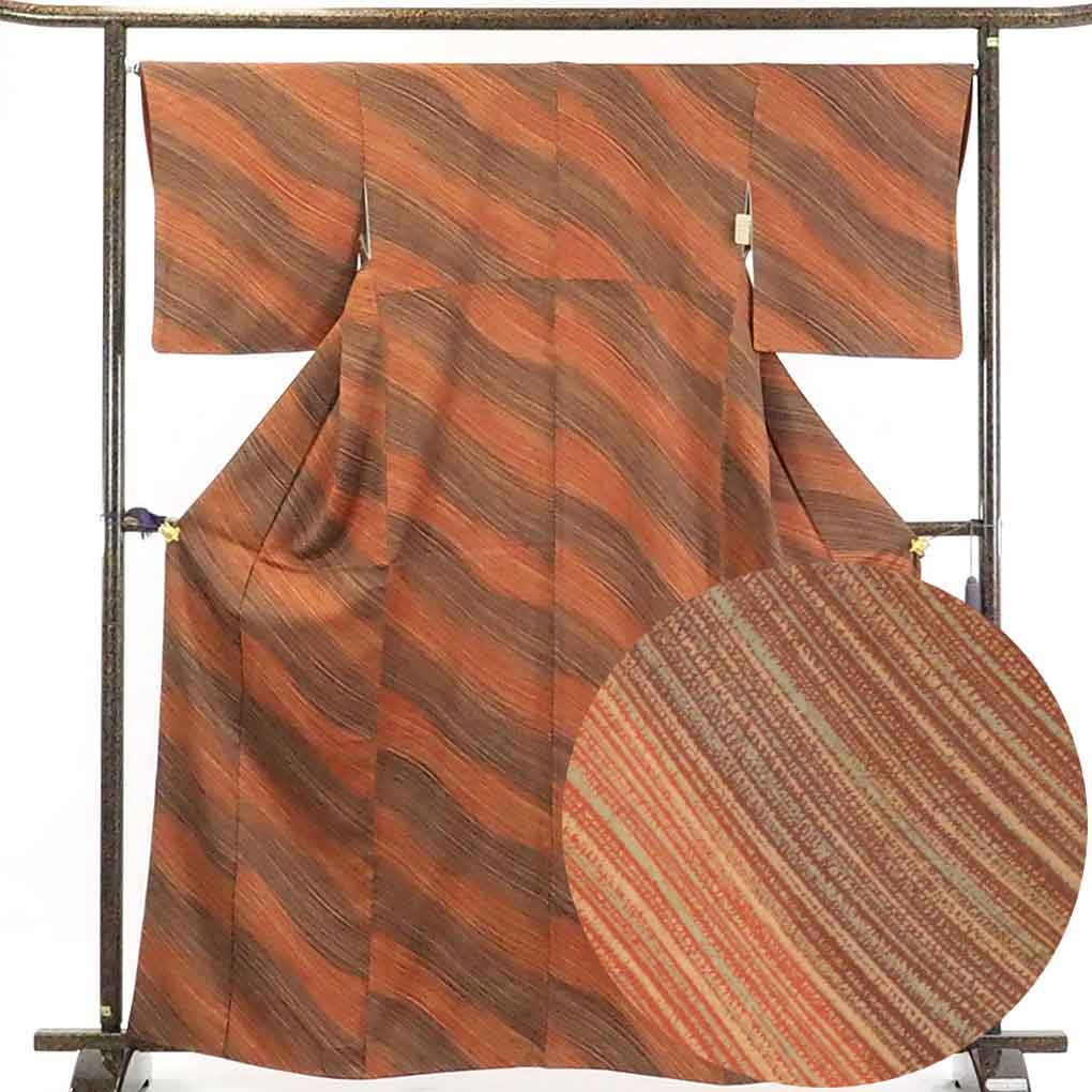 リサイクル着物 小紋正絹茶色地斜めぼかし袷小紋着物 レディース 秋冬春用 シルク ブラウン 裄Lサイズ トールサイズ身丈167cm 裄67cm 前幅23cm 後幅30cm 袖丈48cm【ランクA】