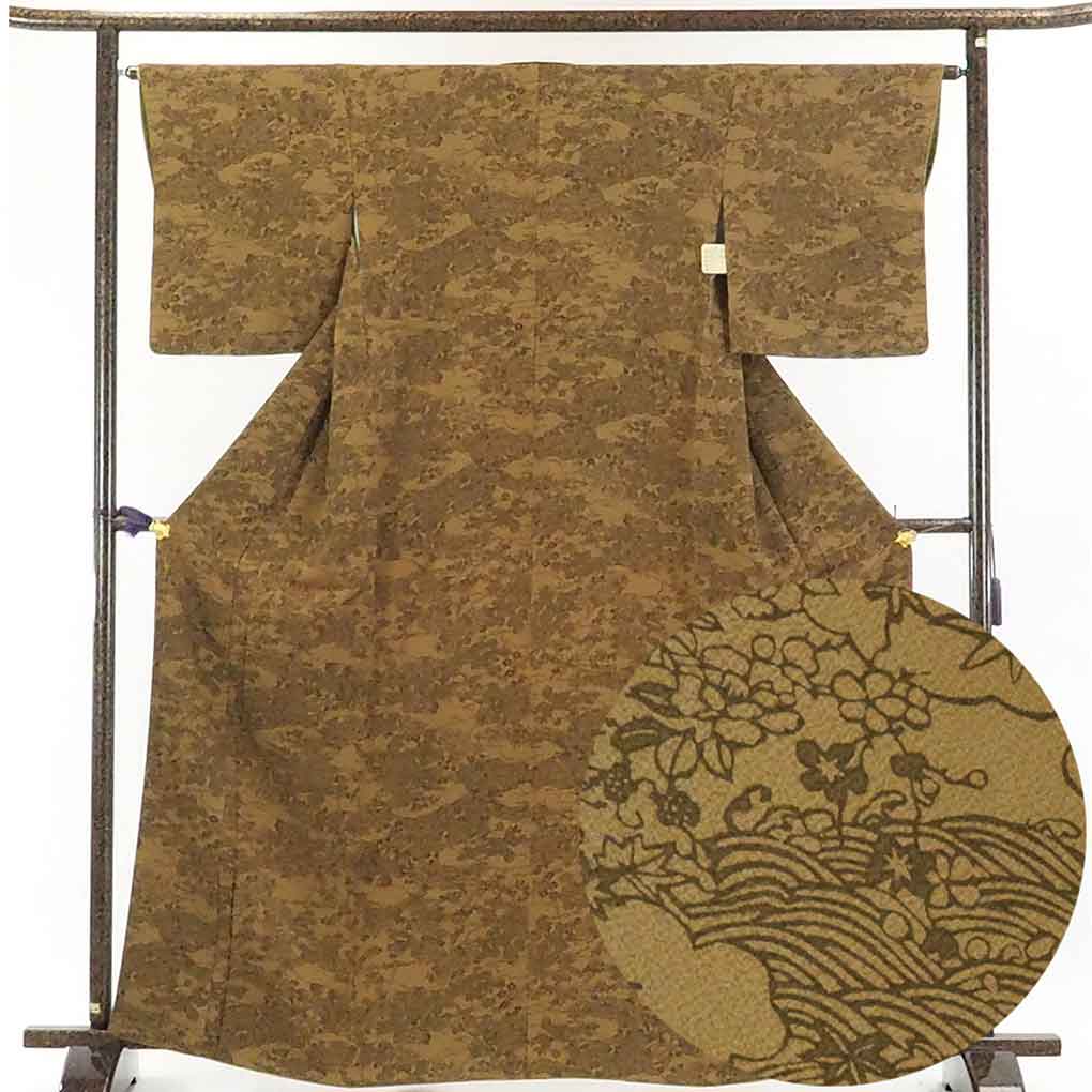 リサイクル着物 小紋正絹茶色地袷小紋着物 レディース 秋冬春用 シルク ブラウン 裄Mサイズ トールサイズ身丈167cm 裄64cm 前幅24cm 後幅28.5cm 袖丈49cm【ランクA】