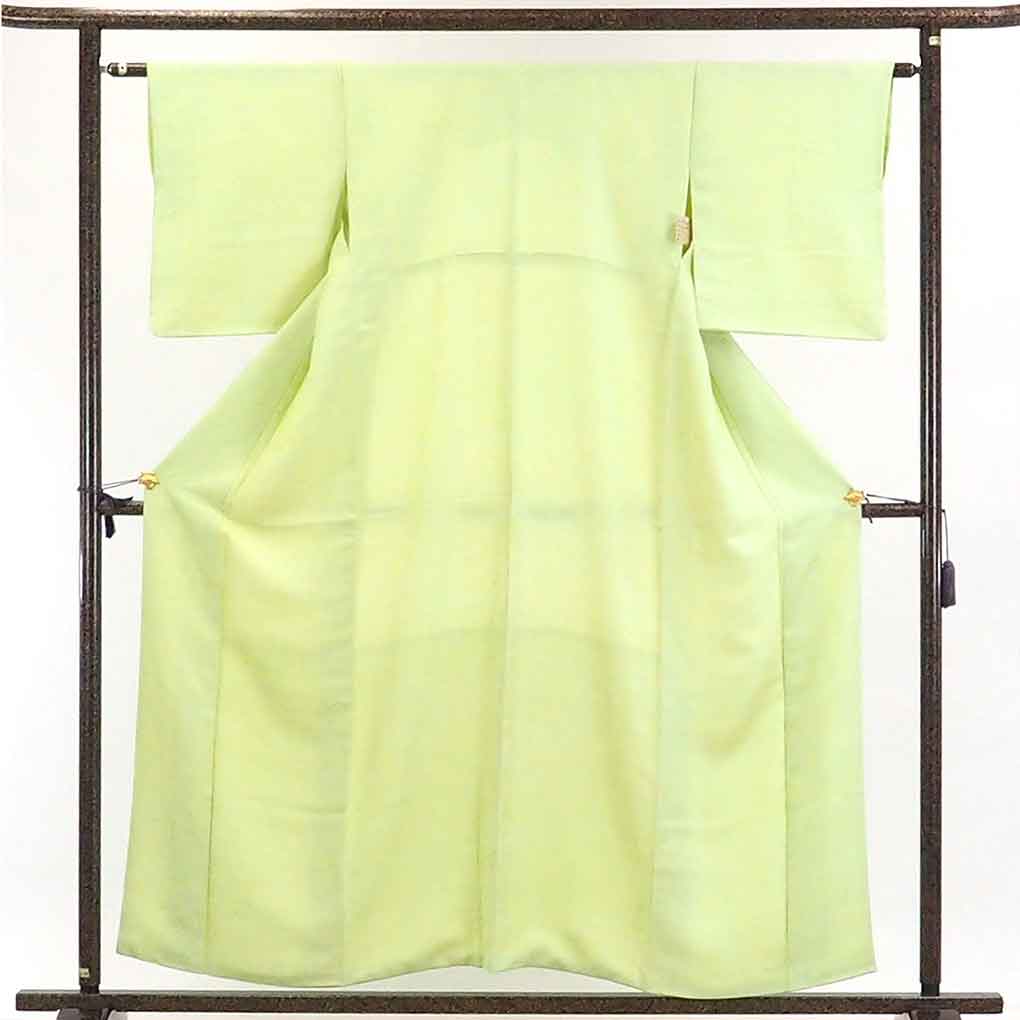 リサイクル着物 色無地正絹薄グリーン地袷色無地 レディース 秋冬春用 シルク グリーン 裄Sサイズ身丈159cm 裄62cm 前幅24cm 後幅29cm 袖丈47cm【ランクB】