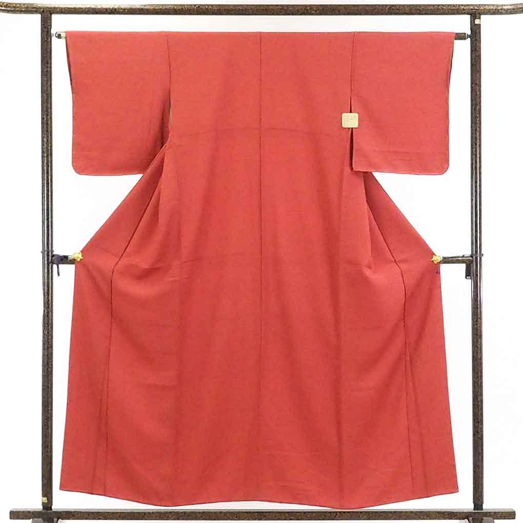 リサイクル着物 色無地正絹濃いローズピンク地袷色無地 レディース 秋冬春用 シルク ピンク 裄Mサイズ身丈157cm 裄63cm 前幅23cm 後幅29cm 袖丈48cm【ランクA】