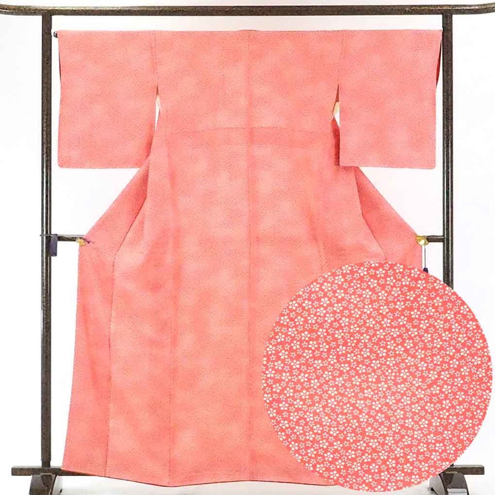 リサイクル着物 小紋正絹ピンク地小花柄袷小紋着物 レディース 秋冬春用 シルク ピンク 裄Lサイズ トールサイズ身丈165cm 裄67cm 前幅23cm 後幅28.5cm 袖丈50cm【ランクA】