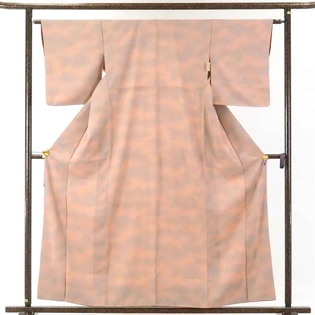 リサイクル着物 色無地正絹ピンクぼかし袷色無地 レディース 秋冬春用 シルク ピンク 裄Sサイズ身丈159cm 裄62cm 前幅22cm 後幅28cm 袖丈49cm【ランクA】