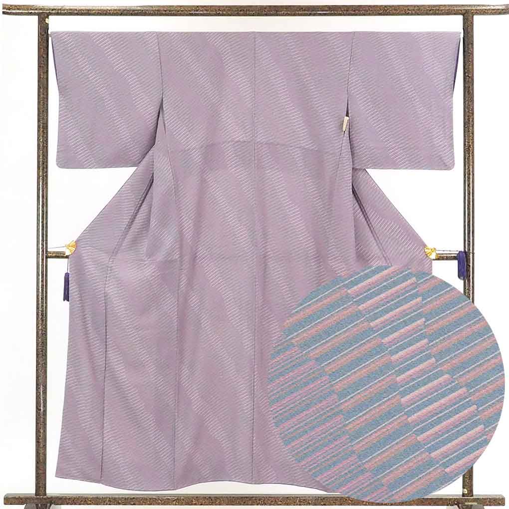 リサイクル 小紋 紫地 斜め縞柄 袷 正絹 着物 レディース 秋冬春用 シルク パープル 裄Lサイズ身丈155cm 裄67cm 前幅25cm 後幅28cm 袖丈47cm【ランクA】
