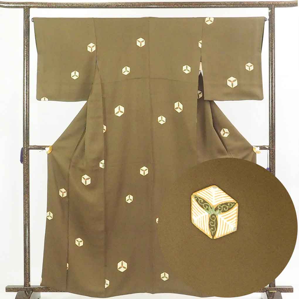 リサイクル着物 小紋 茶グリーン地 飛び柄 袷 正絹 着物 レディース  