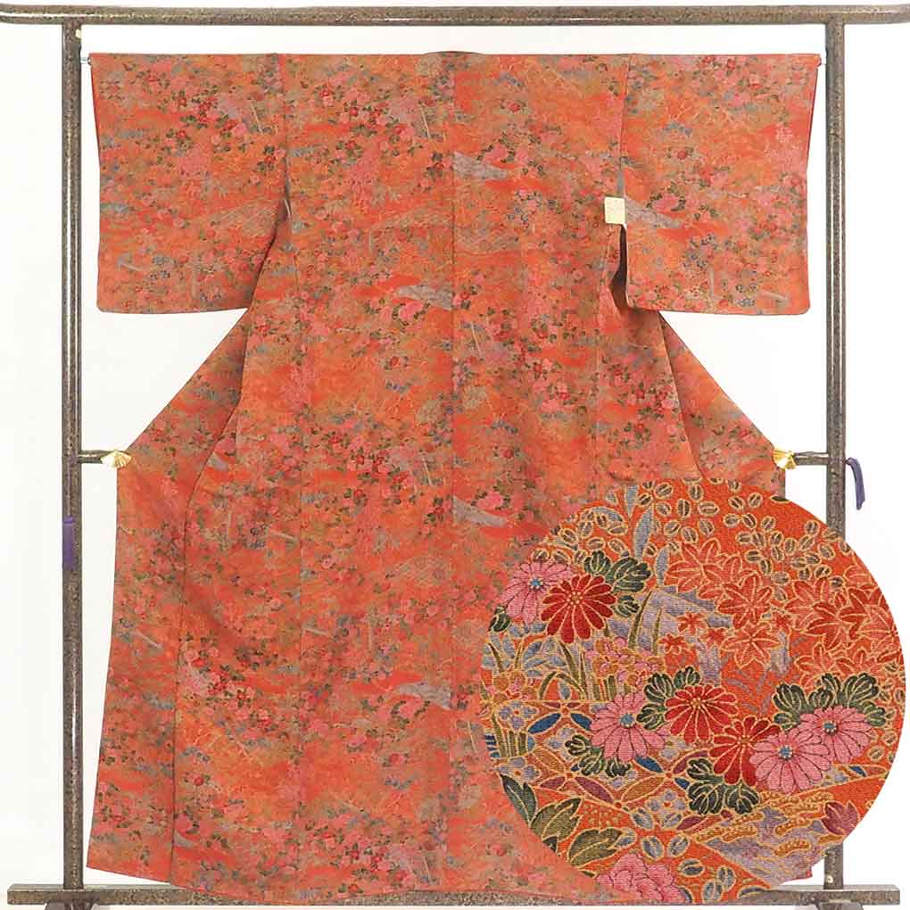 リサイクル着物 小紋 赤茶地 花柄 袷 正絹 着物 レディース 秋冬春用 シルク ブラウン 裄Lサイズ リユース身丈159cm 裄67cm 前幅24cm 後幅30cm 袖丈49cm【ランクA】