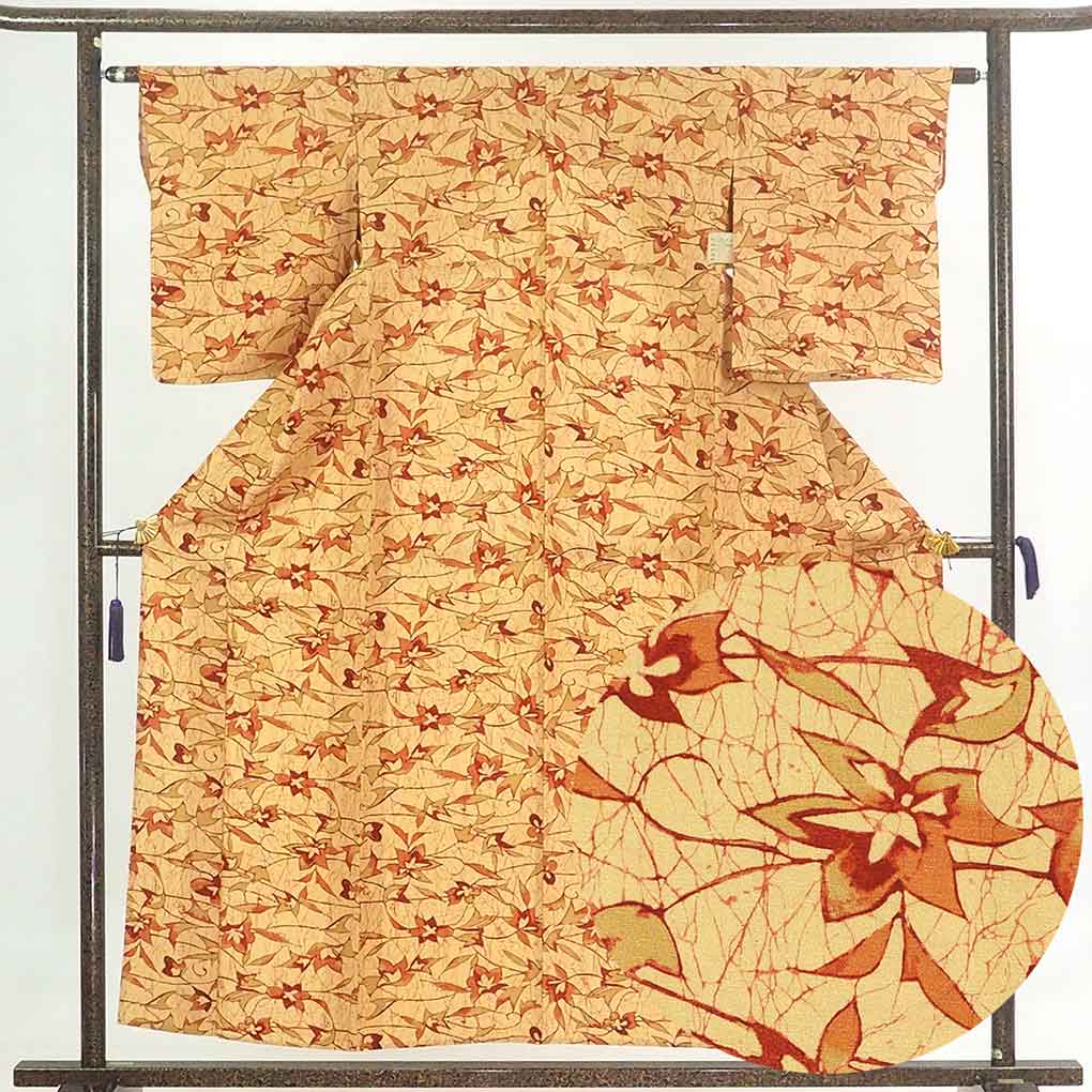 リサイクル着物 小紋 薄茶地 花柄 単衣 正絹 着物 レディース 初夏・初秋用 シルク ブラウン 裄Mサイズ リユース身丈158cm 裄63cm 前幅22.5cm 後幅29cm 袖丈52cm【ランクA】