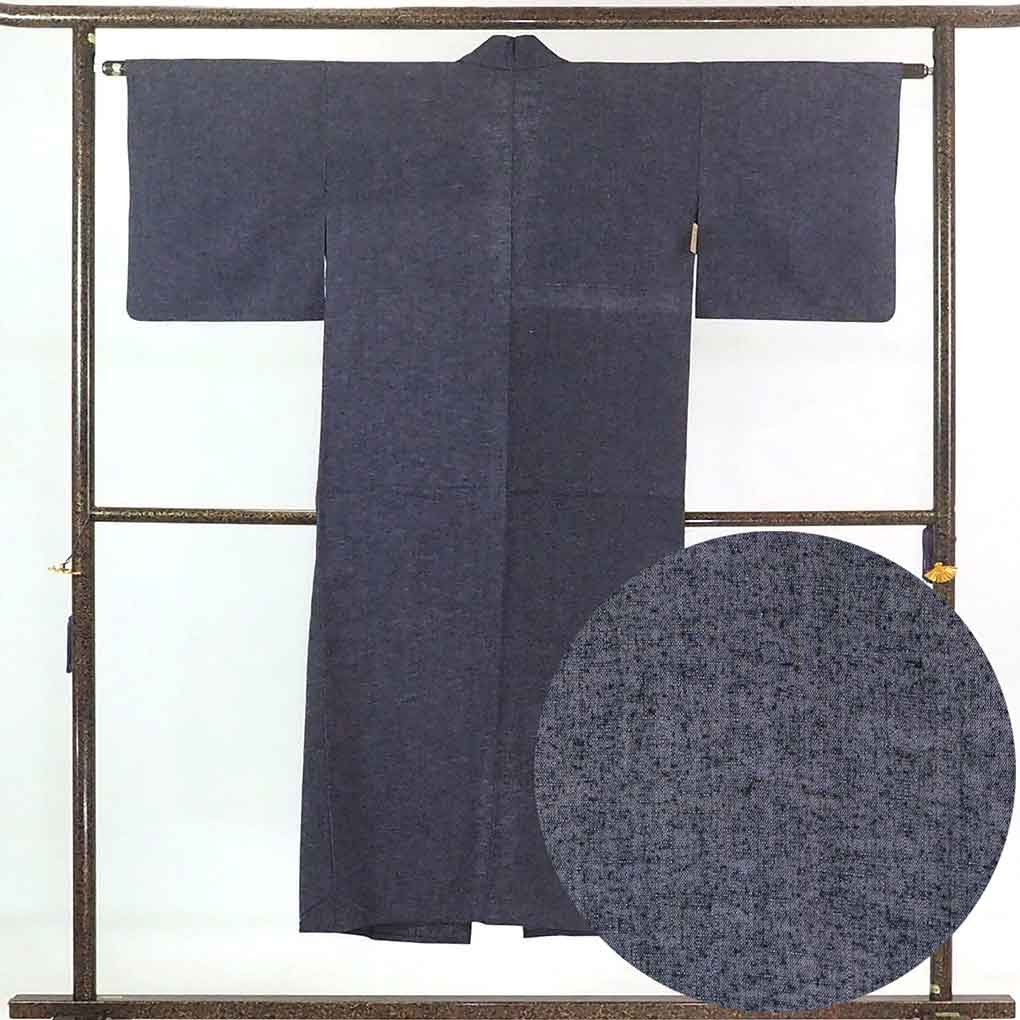 リサイクル着物 紬 グレー地 無地 単衣 正絹 着物 レディース 初夏・初秋用 シルク グレー 裄Mサイズ リユース身丈143cm 裄63cm 前幅25cm 後幅30cm 袖丈43cm【ランクB】