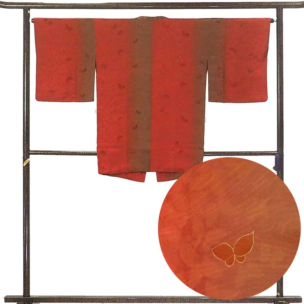 リサイクル着物 道行コート 赤地 縦ぼかし 袷 正絹 着物 レディース 秋冬春用 シルク レッド 裄Mサイズ リユース身丈86cm 裄65cm 袖丈47cm 袖幅33cm【ランクA】