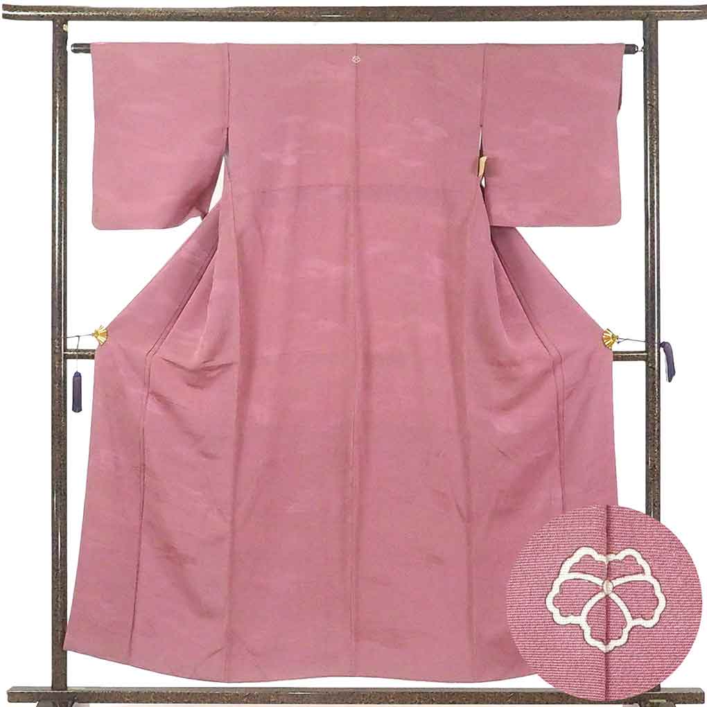 リサイクル 小紋 着物 身丈155cm 裄63cm 前幅24cm 後幅30cm 袖丈46cm 袖幅33cm レディース 袷 波頭 裄Mサイズ 秋冬春用 正絹（シルク） ピンク やや難 リサイクル リメイク リユース【ランクB】