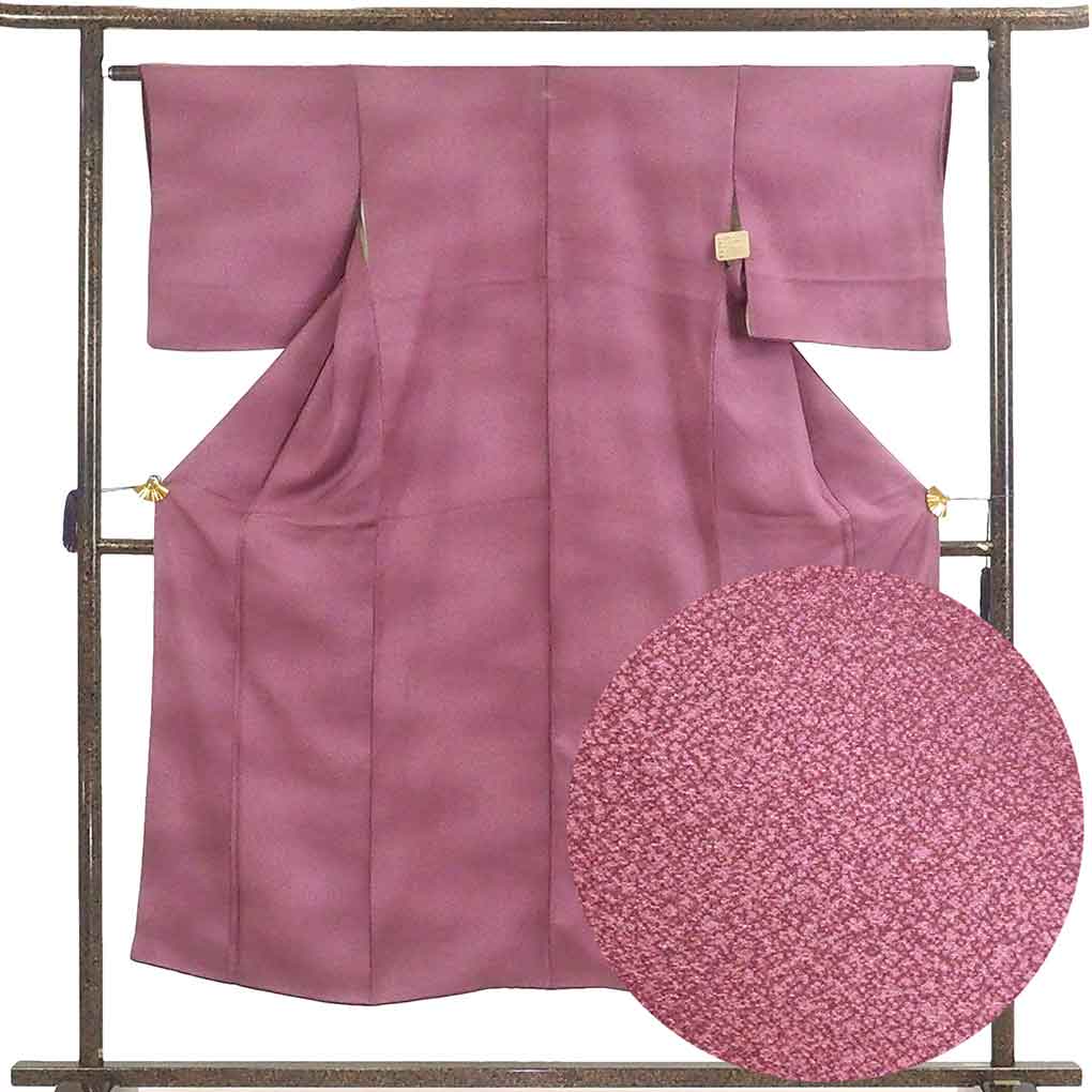 リサイクル 色無地 着物 身丈148cm 裄63cm 前幅23cm 後幅28.5cm 袖丈45cm 袖幅32.5cm レディース 袷 無地 裄Mサイズ 秋冬春用 正絹（シルク） パープル やや難 リサイクル リメイク リユース【ランクB】