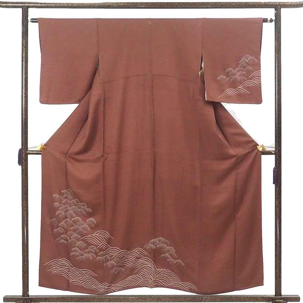 訪問着 リサイクル着物 身丈156cm 裄63cm 前幅22.5cm 後幅28cm 袖丈49cm 袖幅32.5cm レディース 袷 相良刺繍 裄Mサイズ 秋冬春用 正絹（シルク）ブラウン やや難 リメイク リユース【ランクB】