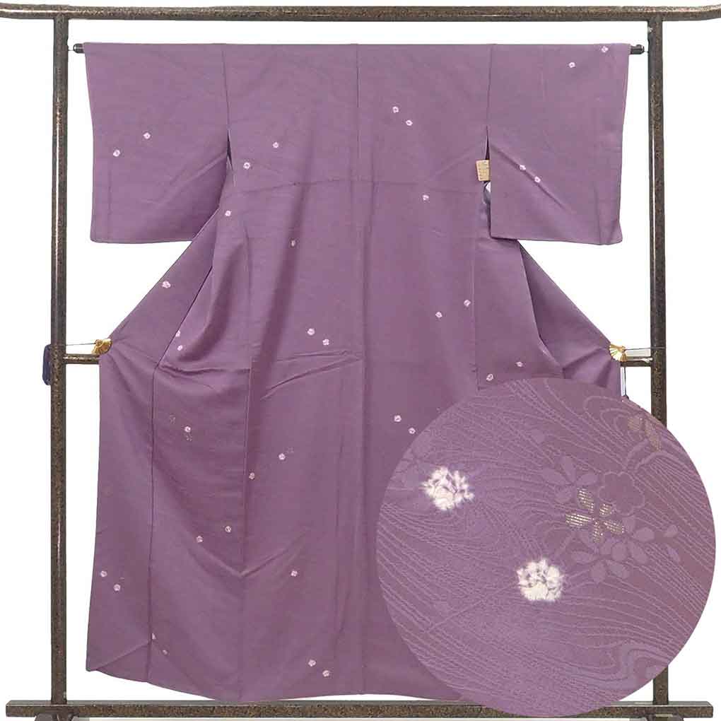 小紋 リサイクル着物 身丈158cm 裄64cm 前幅22cm 後幅30cm 袖丈49cm 袖幅32cm レディース 袷 絞り 裄Mサイズ 秋冬春用 正絹（シルク）パープル 美品 リメイク リユース【ランクA】