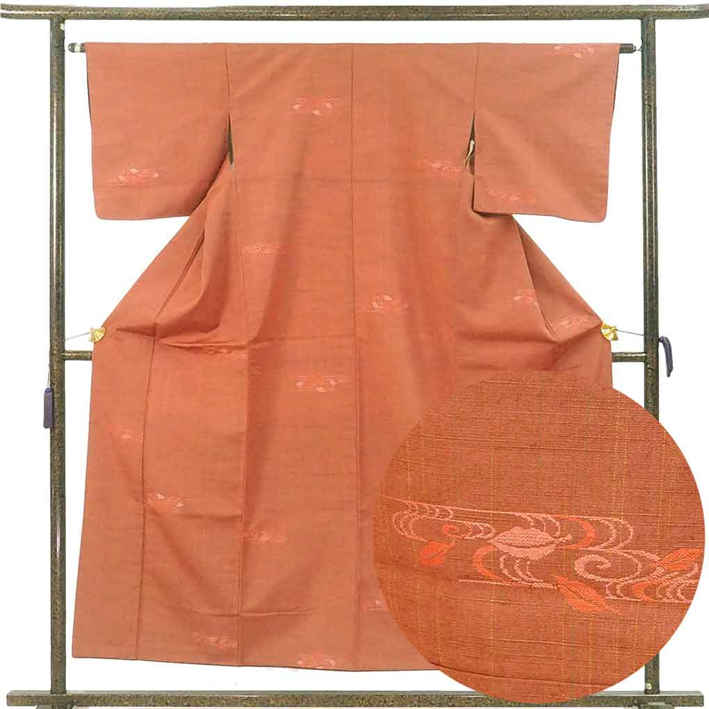 紬 リサイクル着物 身丈154cm 裄63cm 前幅24cm 後幅28cm 袖丈45cm 袖幅33cm レディース 袷 観世水 裄Mサイズ 秋冬春用 正絹（シルク）ブラウン 美品 リメイク リユース【ランクA】