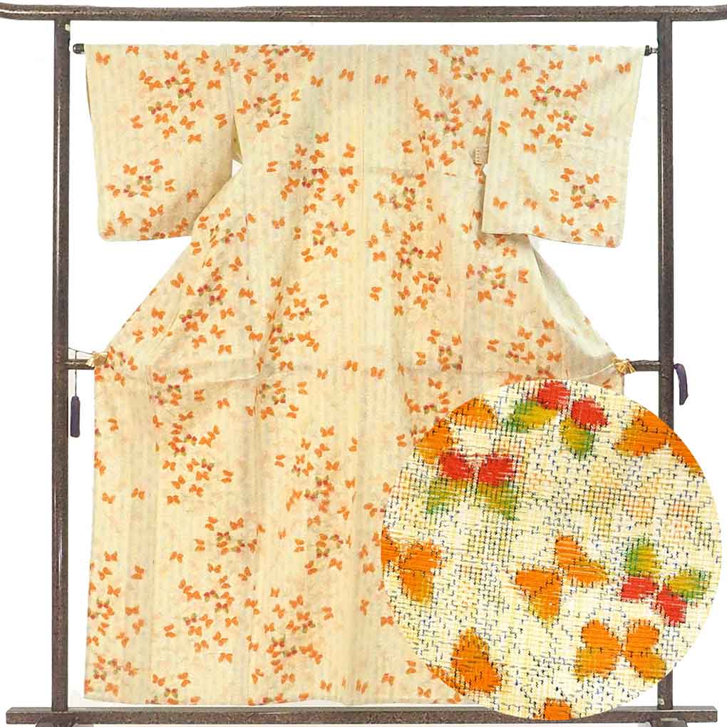 紬 リサイクル着物 身丈159cm 裄65cm 前幅24cm 後幅30.5cm 袖丈49cm 袖幅32.5cm レディース 単衣 蝶柄 裄Mサイズ 初夏・初秋用 正絹（シルク）イエロー 未使用品 リメイク リユース【ランクS】