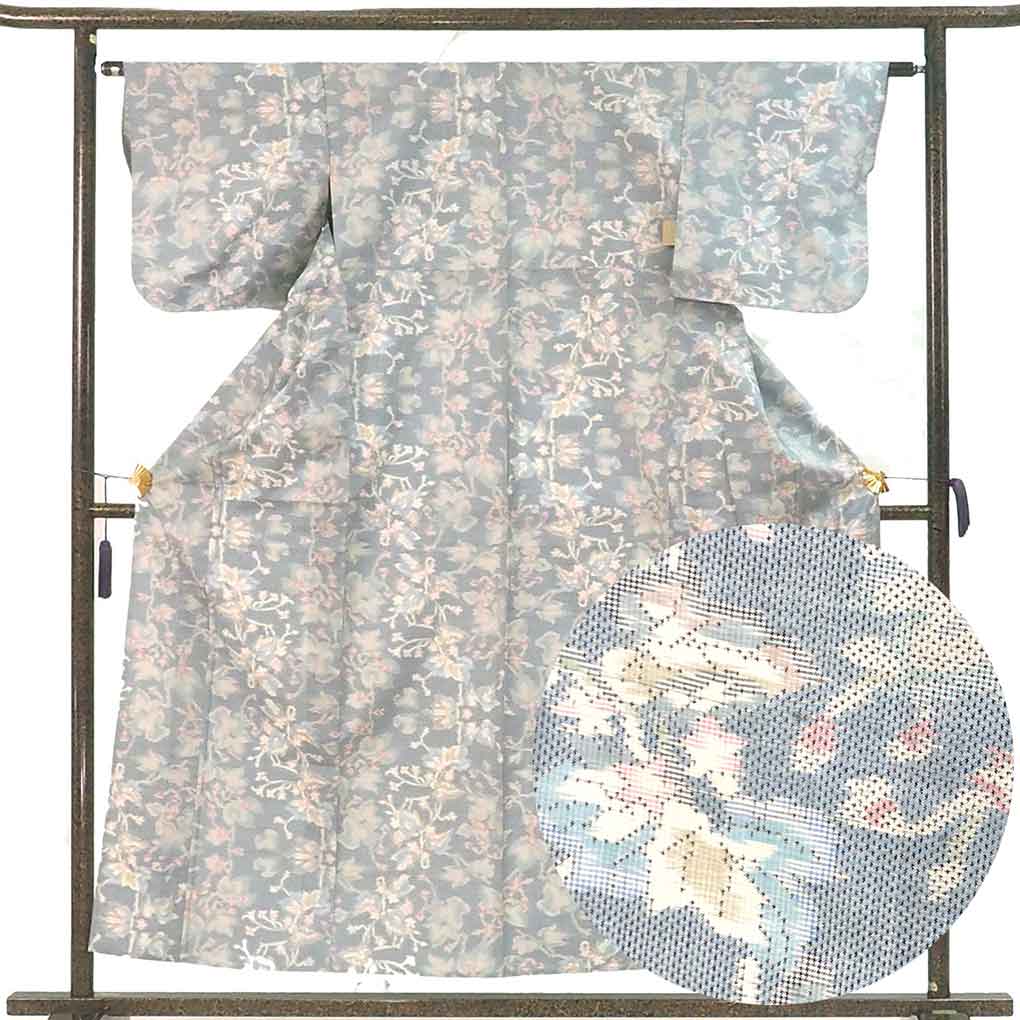 紬 リサイクル着物 身丈156cm 裄63cm 前幅24.5cm 後幅29cm 袖丈45cm 袖幅32cm レディース 単衣 花柄 裄Mサイズ 初夏・初秋用 正絹（シルク）グレー 美品 リメイク リユース【ランクA】