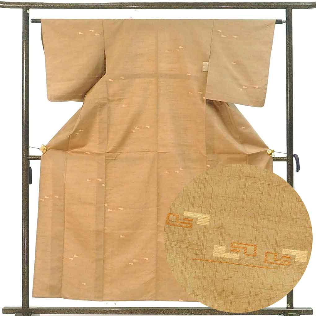 紬 リサイクル着物 身丈158cm 裄62cm 前幅23cm 後幅29cm 袖丈49cm 袖幅32cm レディース 単衣 抽象柄 裄Sサイズ 初夏・初秋用 正絹（シルク）ブラウン 美品 リメイク リユース【ランクA】