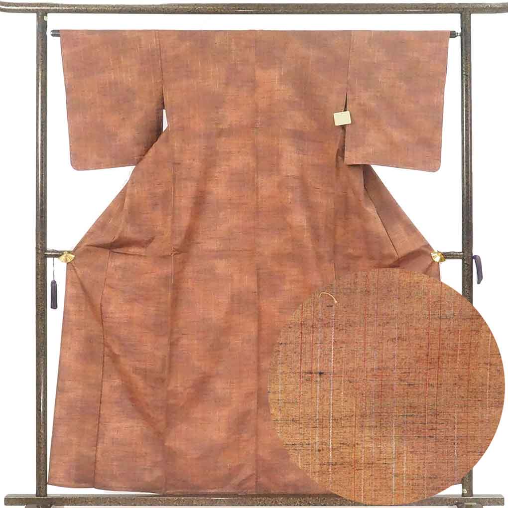 紬 リサイクル着物 身丈160cm 裄64cm 前幅24cm 後幅30cm 袖丈49cm 袖幅32cm レディース 単衣 無地 裄Mサイズ 初夏・初秋用 正絹（シルク）ブラウン 未使用品 リメイク リユース【ランクS】