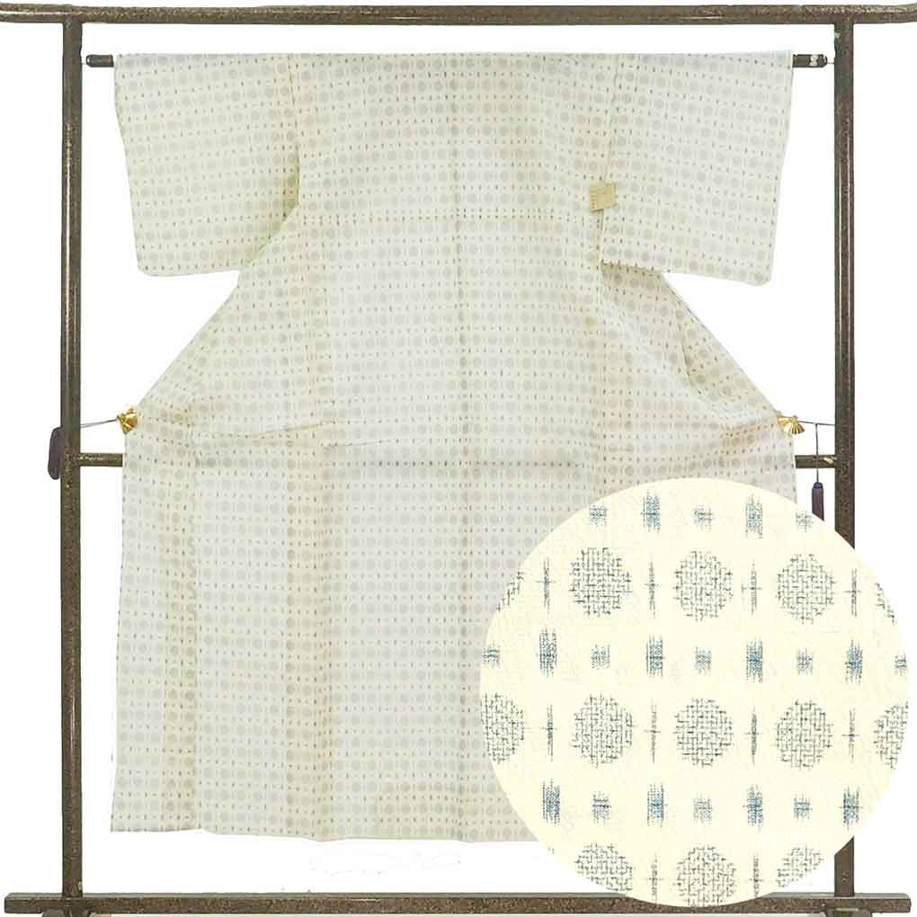 小紋 リサイクル着物 身丈158cm 裄64cm 前幅24cm 後幅30cm 袖丈48cm レディース 袷 裄Mサイズ 秋冬春用 正絹（シルク）ベージュ地 美品