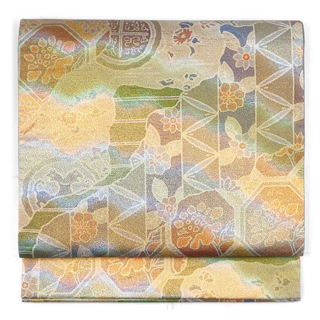 袋帯 リサイクル帯 幅31.5cm 長さ450cm レディース 連続模様 秋冬春用 正絹（シルク）ゴールド 美品 牛首紬 白山工房 リメイク リユース【ランクA】