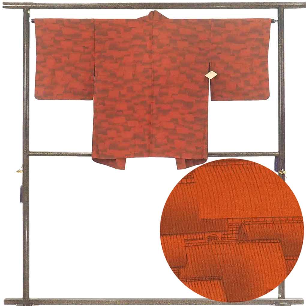 羽織 リサイクル着物 羽織丈78cm 裄65cm 袖丈46cm 袖幅32cm レディース 袷 屋根 裄Mサイズ 秋冬春用 正絹（シルク）レッド 美品 リメイク リユース【ランクA】