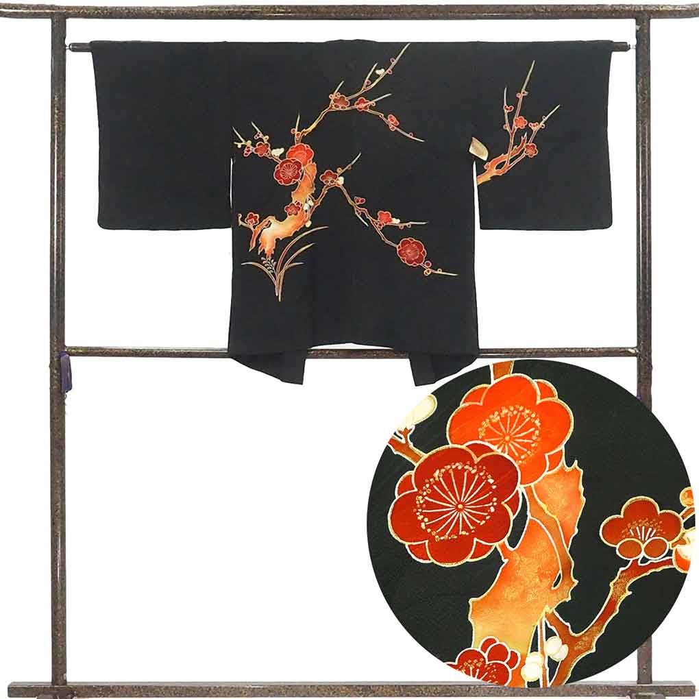 羽織 リサイクル着物 羽織丈76cm 裄62cm 袖丈46cm 袖幅32cm レディース 袷 梅柄 裄Sサイズ 秋冬春用 正絹（シルク）ブラック 美品 リメイク リユース【ランクA】