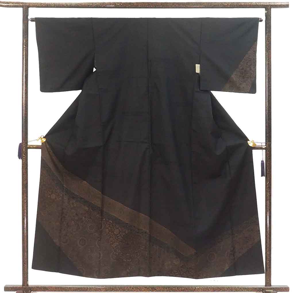 訪問着 リサイクル着物 身丈154cm 裄64cm 前幅24.5cm 後幅30cm 袖丈45cm 袖幅32.5cm レディース 袷 更紗 裄Mサイズ 秋冬春用 正絹（シルク）ブラック やや難 リメイク リユース【ランクB】