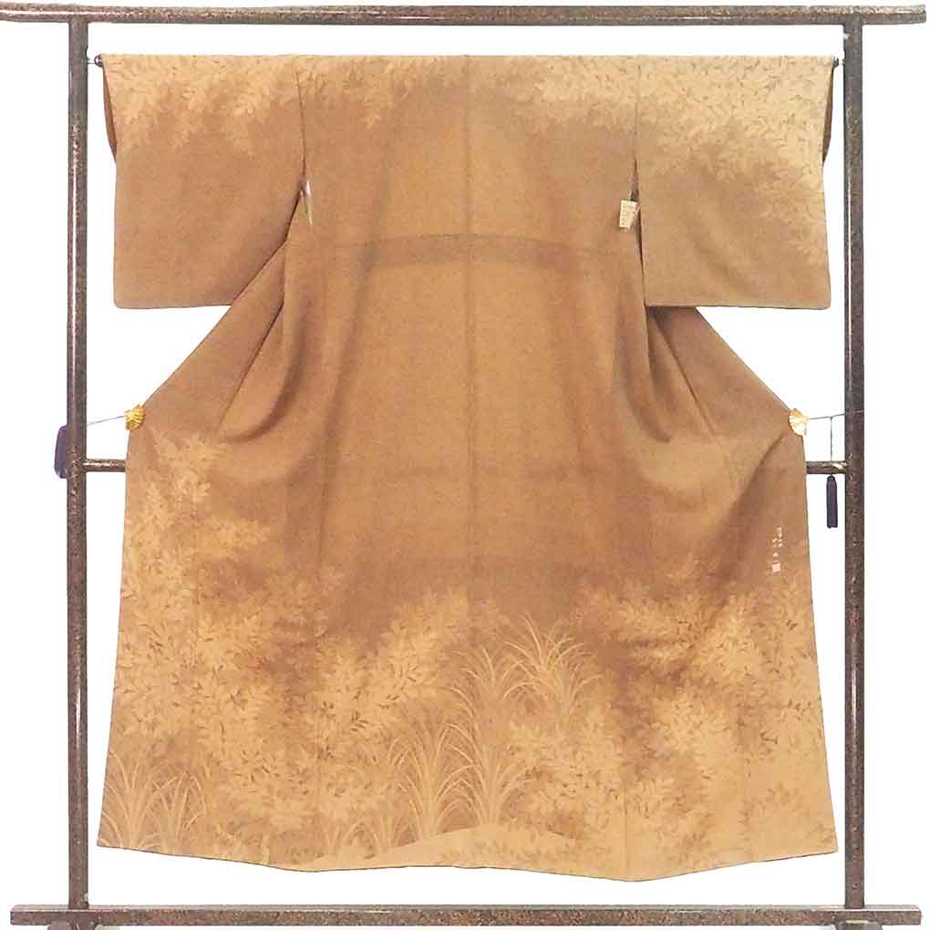 訪問着 リサイクル着物 身丈153cm 裄66cm 前幅24cm 後幅30cm 袖丈47cm 袖幅34cm レディース 袷 鮫小紋 裄長 裄M-Lサイズ 秋冬春用 正絹（シルク）ブラウン 美品 四代目松綱砂川健一 リメイク リユース【ランクA】