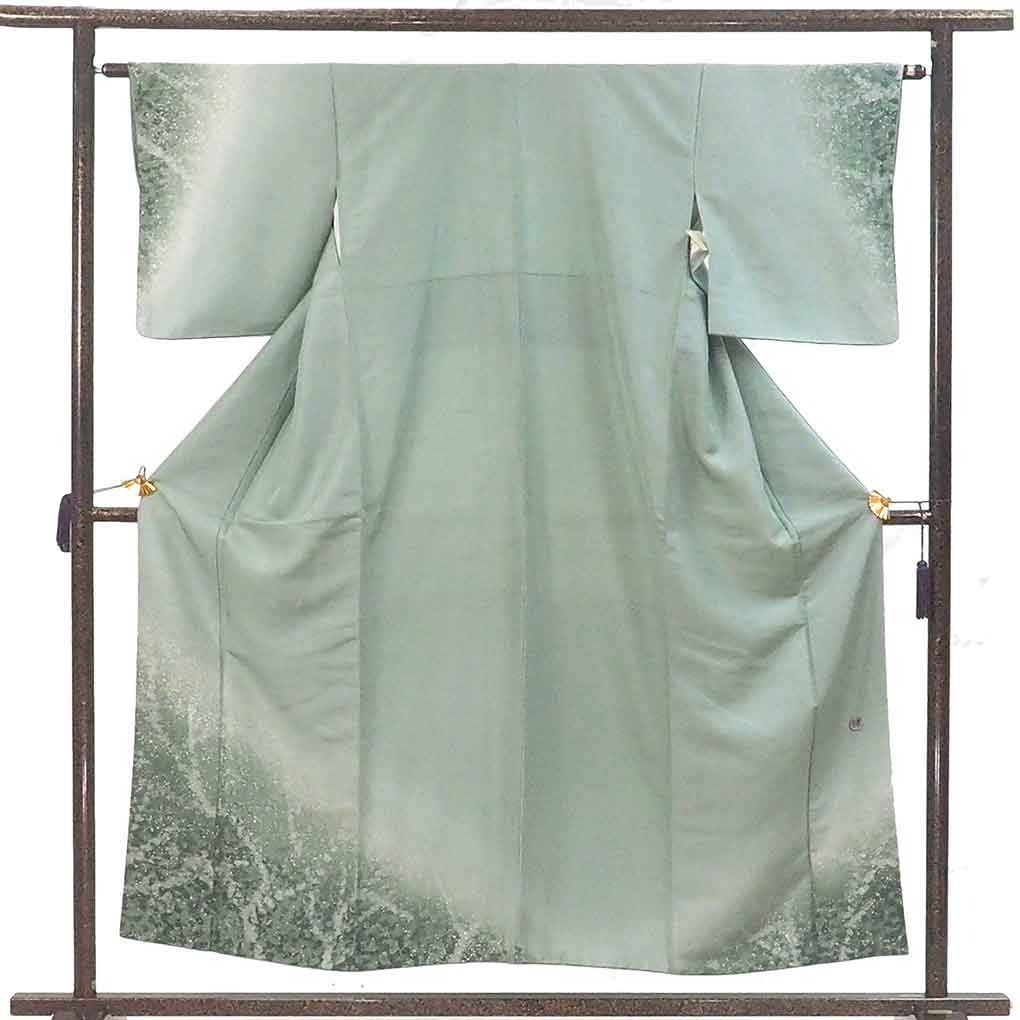 訪問着 リサイクル着物 身丈154cm 裄64cm 前幅24.5cm 後幅30cm 袖丈47cm 袖幅32cm レディース 袷 裾ぼかし 裄Mサイズ 秋冬春用 正絹（シルク）グリーン 美品 リメイク リユース【ランクA】