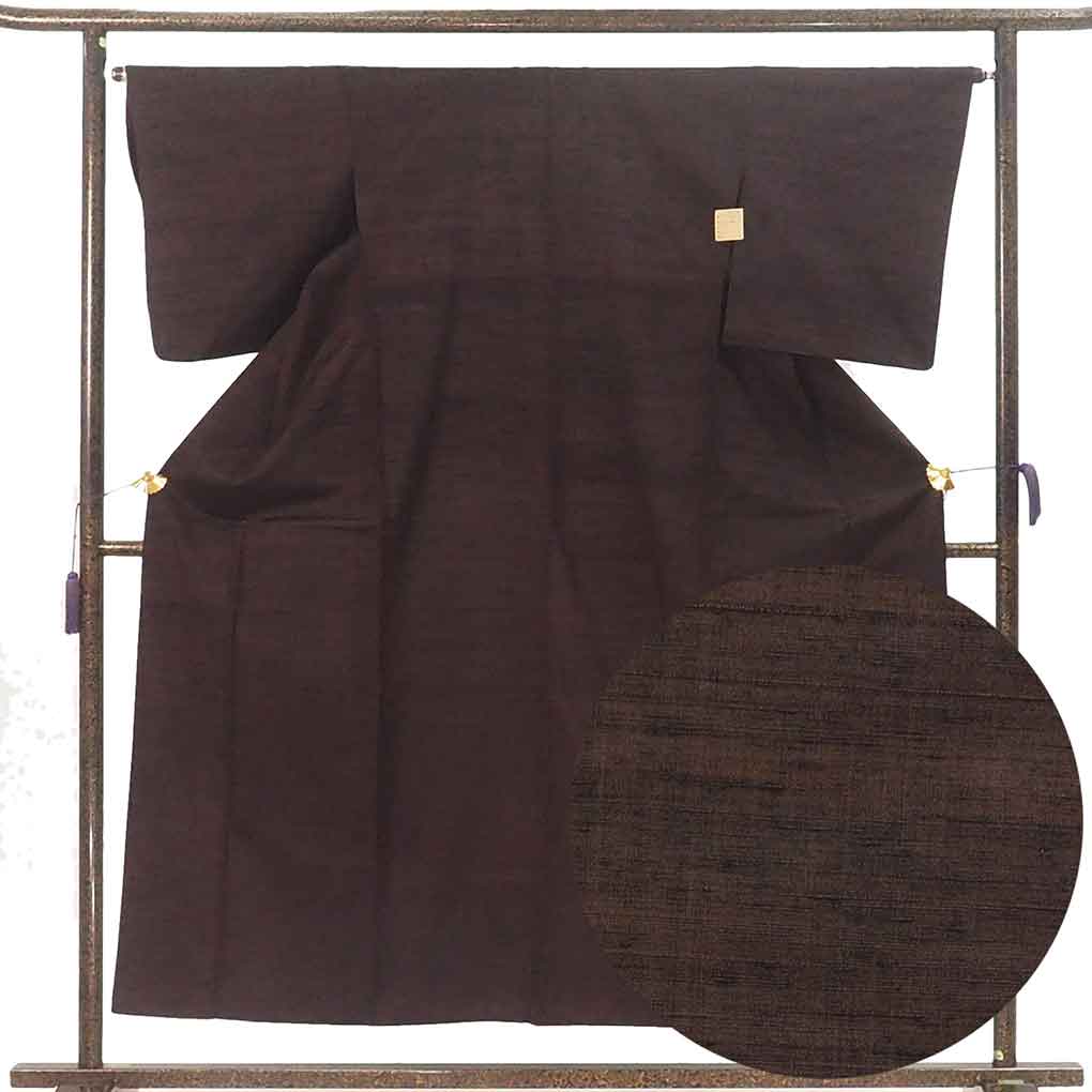 紬 リサイクル着物 身丈153cm 裄65cm 前幅24cm 後幅29cm 袖丈49cm 袖幅32cm レディース 胴抜裾八掛 無地 裄Mサイズ 秋冬春用 正絹（シルク）ブラウン 美品 リメイク リユース【ランクA】