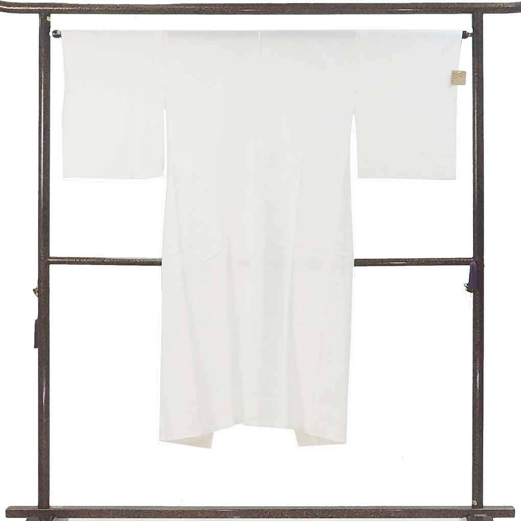 長襦袢 リサイクル着物 襦袢丈131cm 裄64cm 袖丈49cm 袖幅32.5cm レディース 胴抜袖無双 花柄 裄Mサイズ 秋冬春用 ポリエステル ホワイト 美品 リメイク リユース【ランクA】