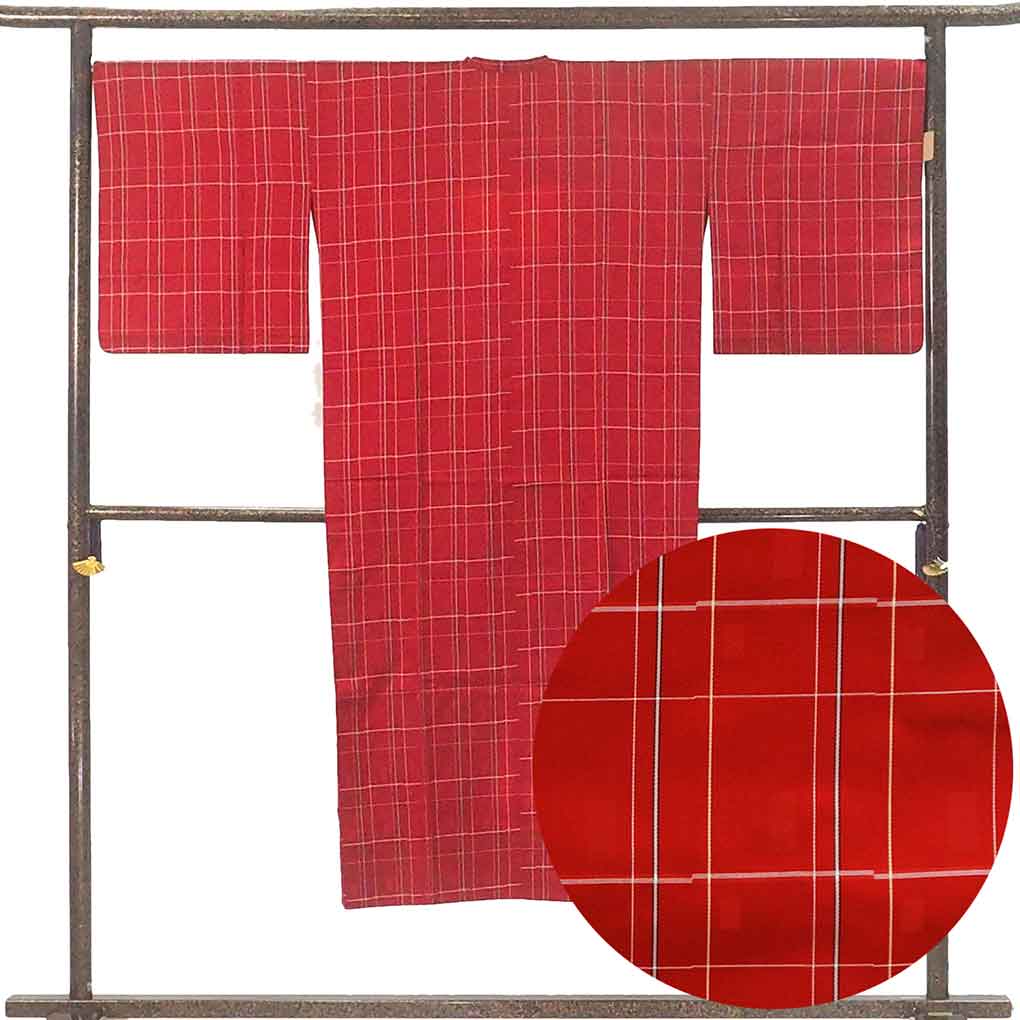 雨コート リサイクル着物 コート丈139cm 裄68cm 袖丈49cm 袖幅35cm レディース 格子 裄長 裄Lサイズ 年中着用可 ポリエステル レッド 美品 リメイク リユース【ランクA】