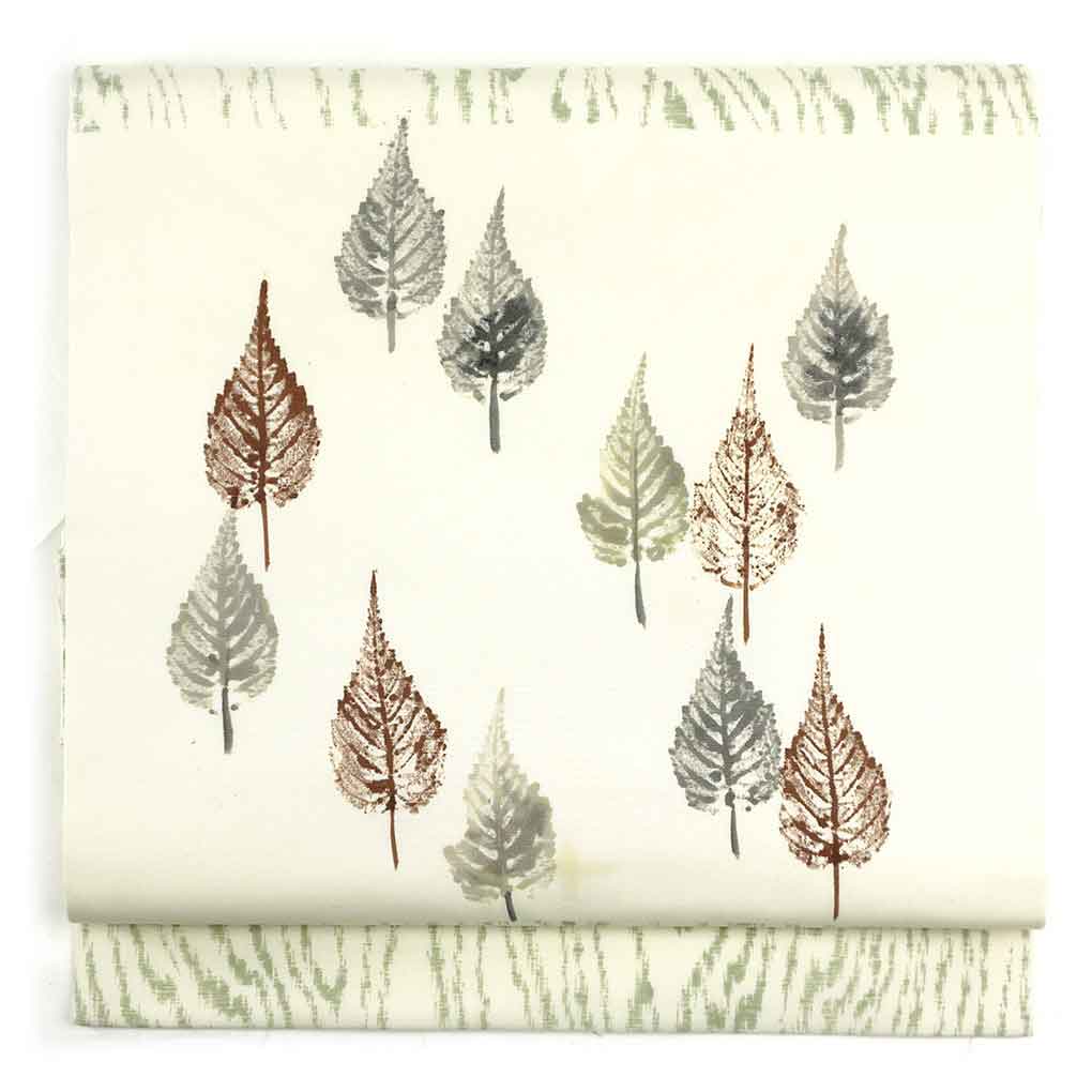 名古屋帯 リサイクル帯 幅30cm 長さ354cm レディース 木の葉 秋冬春用 正絹（シルク）ホワイト やや難 塩瀬 リメイク リユース【ランクB】