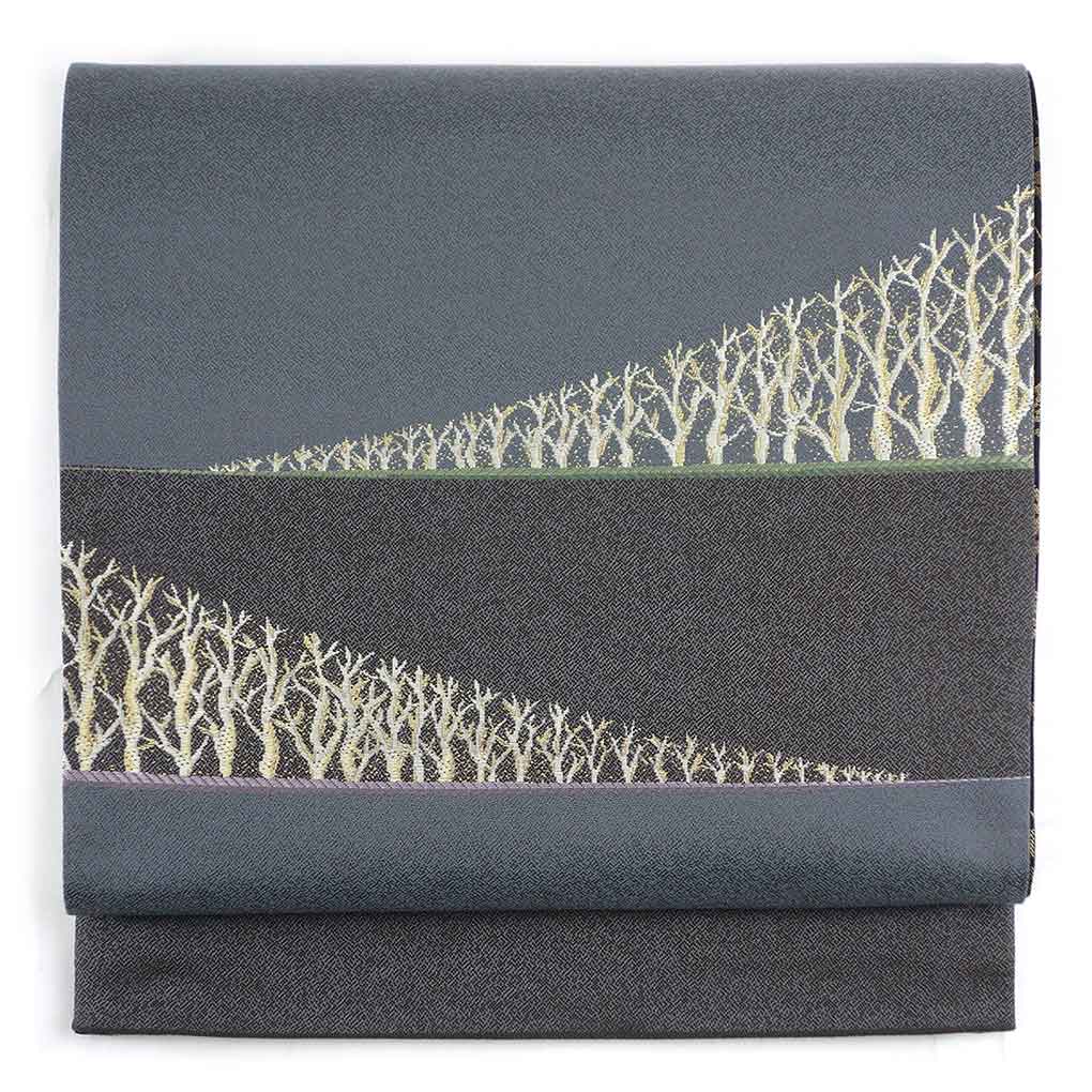 袋帯 リサイクル帯 幅30.5cm 長さ451cm レディース 連続模様 秋冬春用 正絹（シルク）グレー 未使用品 リバーシブル リメイク リユース【ランクS】