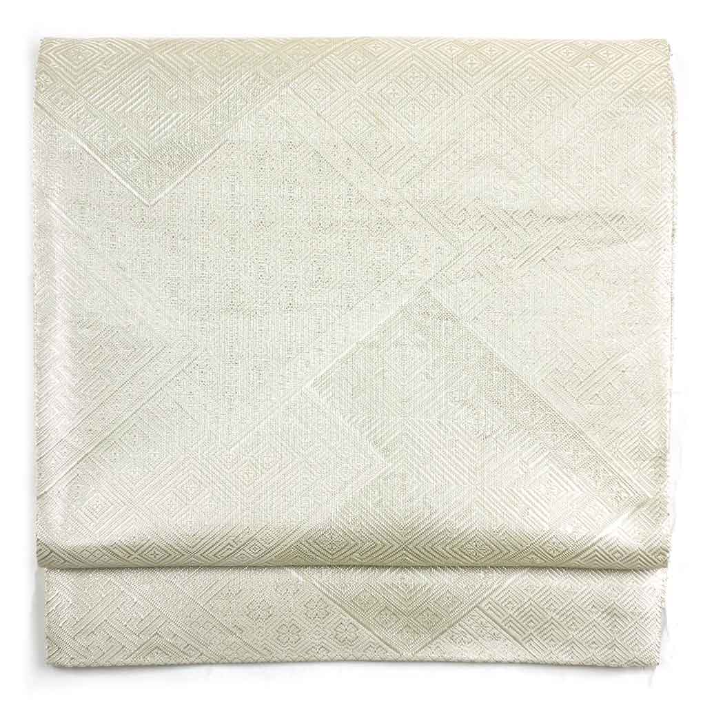 京袋帯 リサイクル帯 幅31cm 長さ367cm レディース 連続模様 秋冬春用 正絹（シルク）シルバー やや難 リメイク リユース【ランクB】