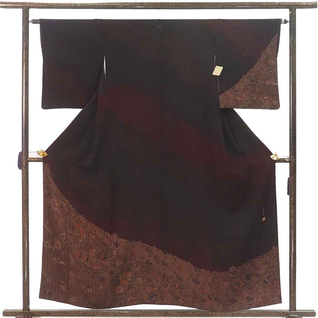 訪問着 リサイクル着物 身丈156cm 裄64cm 前幅22cm 後幅28.5cm 袖丈48cm 袖幅33cm レディース 袷 更紗 裄Mサイズ 秋冬春用 正絹（シルク）パープル 美品 屋久杉染 リメイク リユース【ランクA】