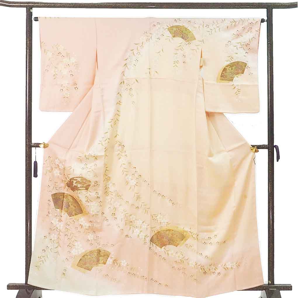 訪問着 リサイクル着物 身丈163cm 裄64cm 前幅24.5cm 後幅30.5cm 袖丈66cm 袖幅32.5cm レディース 袷 金彩 裄Mサイズ 秋冬春用 正絹（シルク）ピンク 美品 リメイク リユース【ランクA】