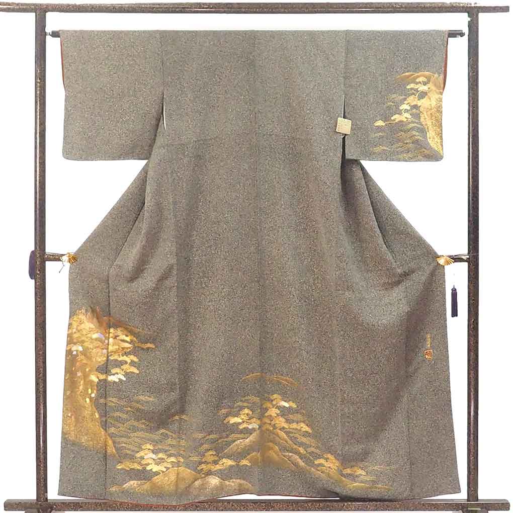 訪問着 リサイクル着物 身丈159cm 裄63cm 前幅24.5cm 後幅30cm 袖丈44cm 袖幅32cm レディース 袷 金彩 裄Mサイズ 秋冬春用 正絹（シルク）グレー 美品 堀省平 リメイク リユース【ランクA】