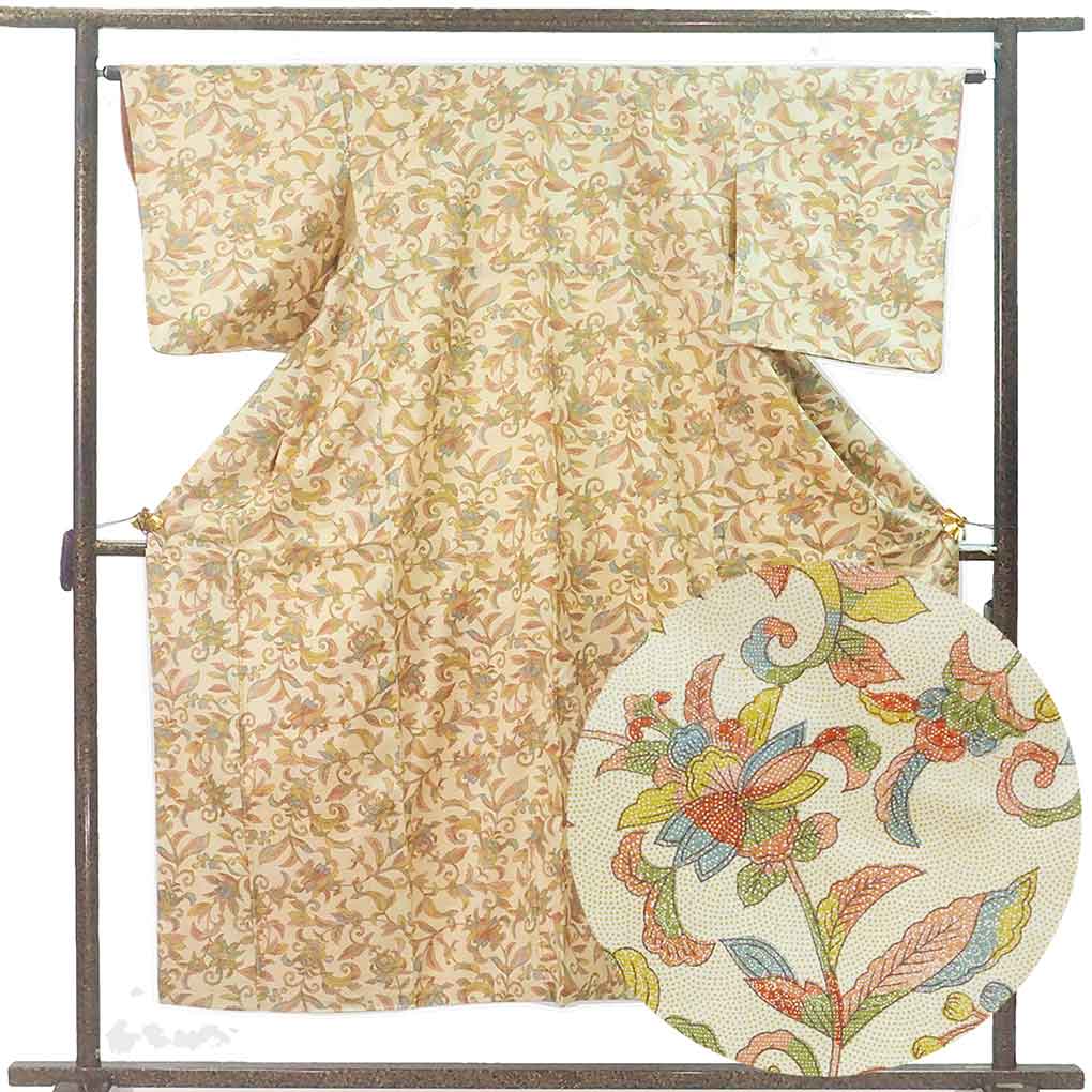 小紋 リサイクル着物 身丈153cm 裄64cm 前幅25cm 後幅30cm 袖丈49cm 袖幅32cm レディース 袷 植物 裄Mサイズ 秋冬春用 正絹（シルク）イエロー 美品 リメイク リユース【ランクA】