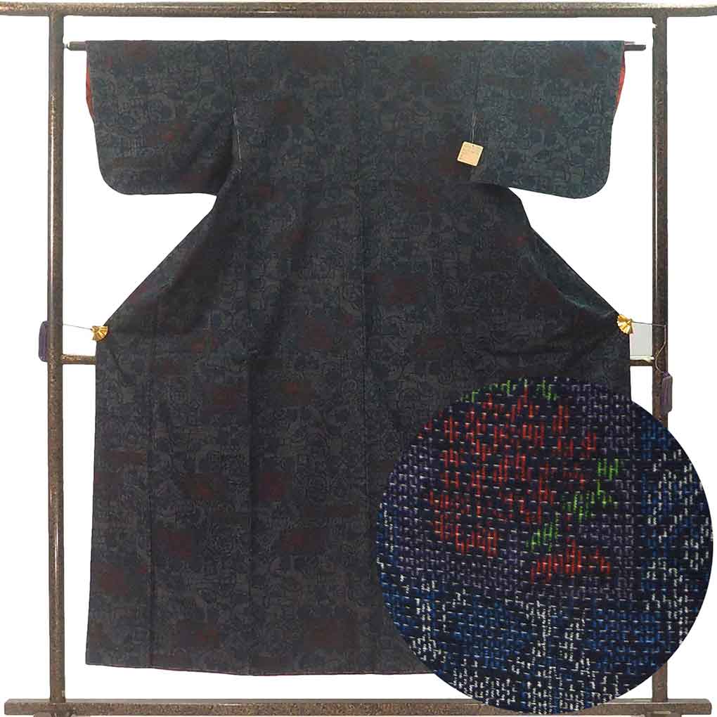 紬 リサイクル着物 身丈154cm 裄62cm 前幅24cm 後幅28cm 袖丈41cm 袖幅32cm レディース 袷 花柄 裄Sサイズ 秋冬春用 正絹（シルク）ネイビー 未使用品 リメイク リユース【ランクS】